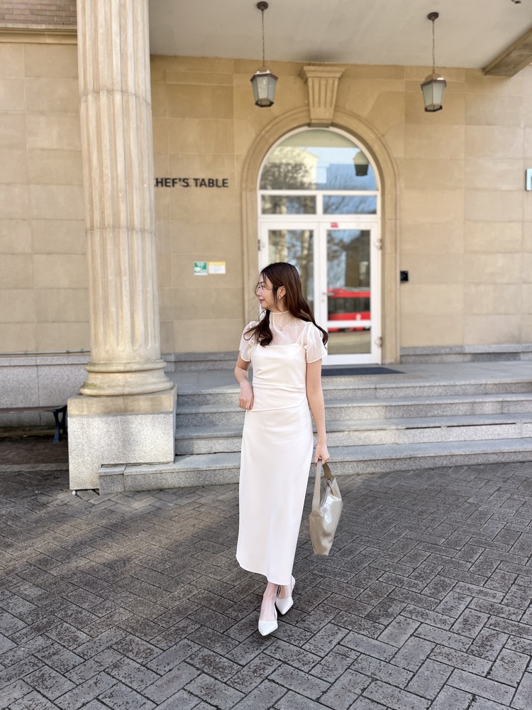 Airy Sheer Crinkle Top (Ivory)