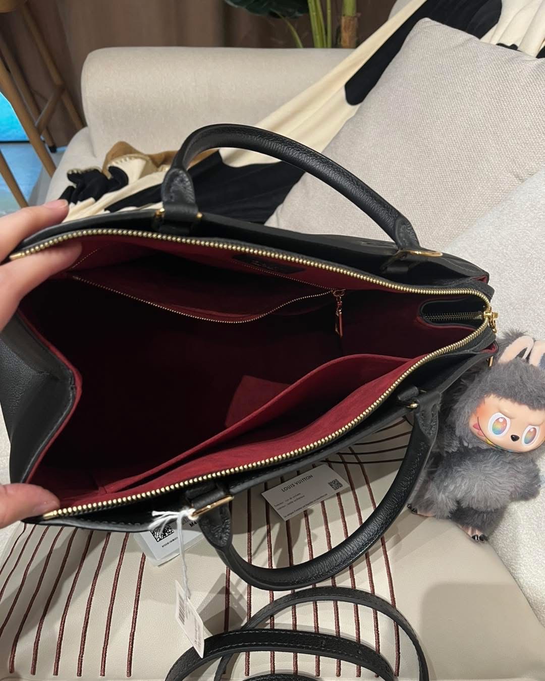 Lv Grand Palais Monogram Empreinte Black Calfskin 2way Bag M45811 100%Authentic ,98%new ✅key lock ✅strap✅dust bag