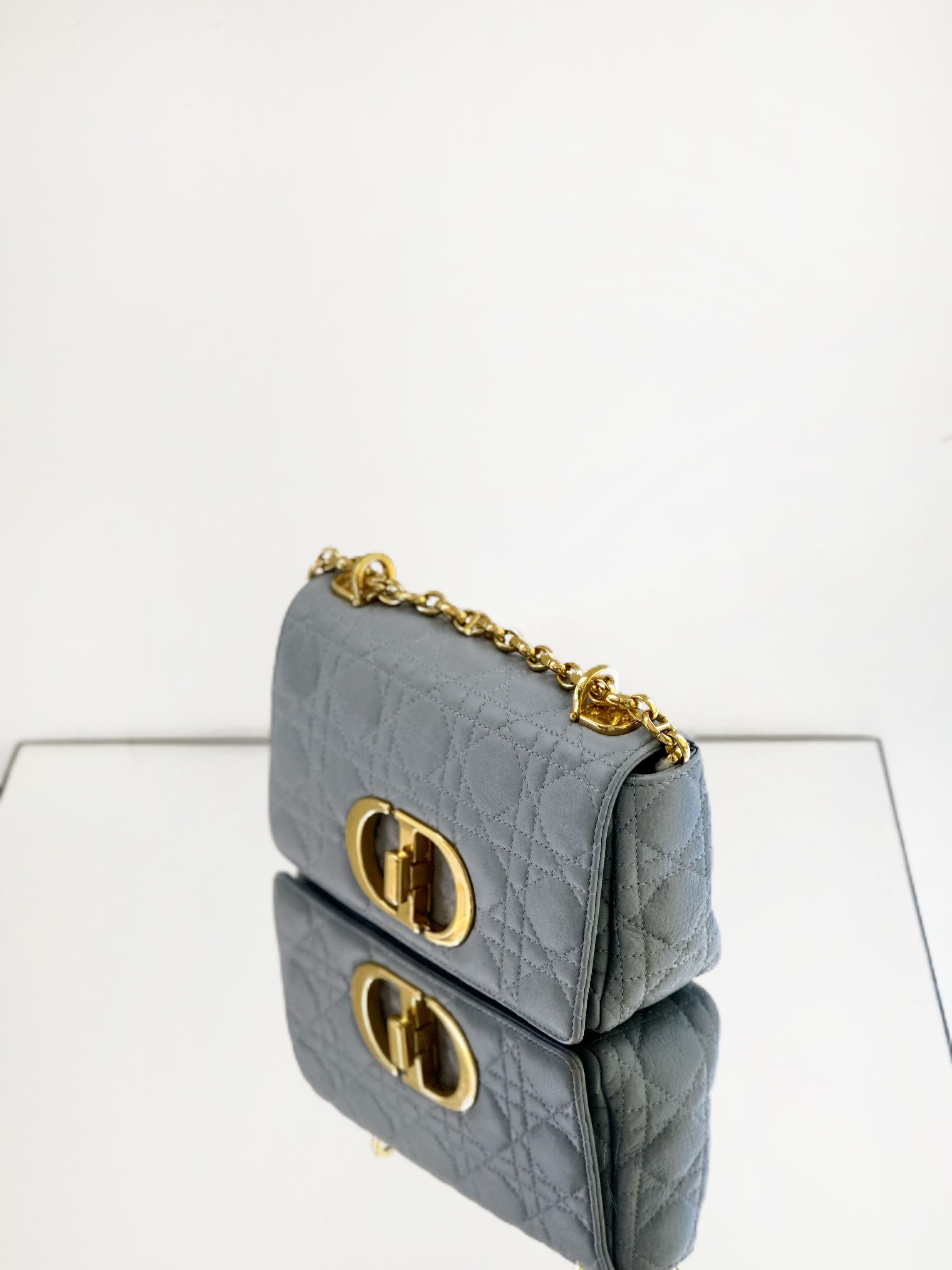 【預訂貨品】DIOR Miss Caro 霧霾藍腋下包 