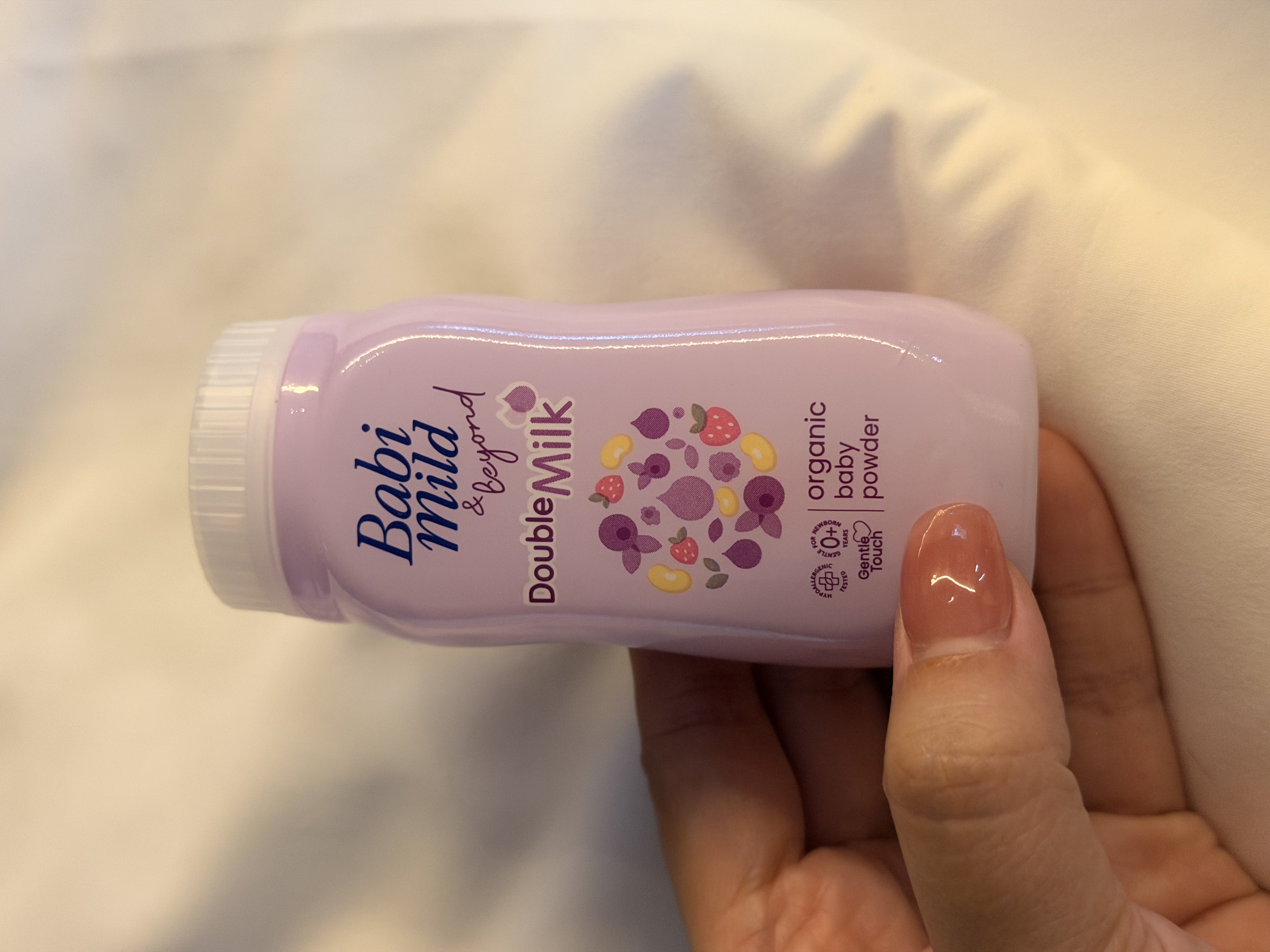 泰國Babimild嬰幼爽身粉奶香藍莓45g