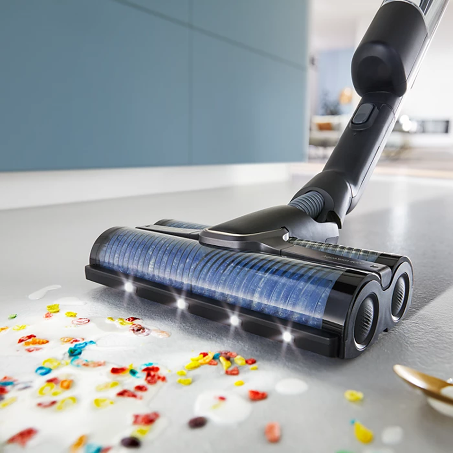 Philips 9000 Series AquaTrio Cordless Vacuum & Wash (XW9465/11)