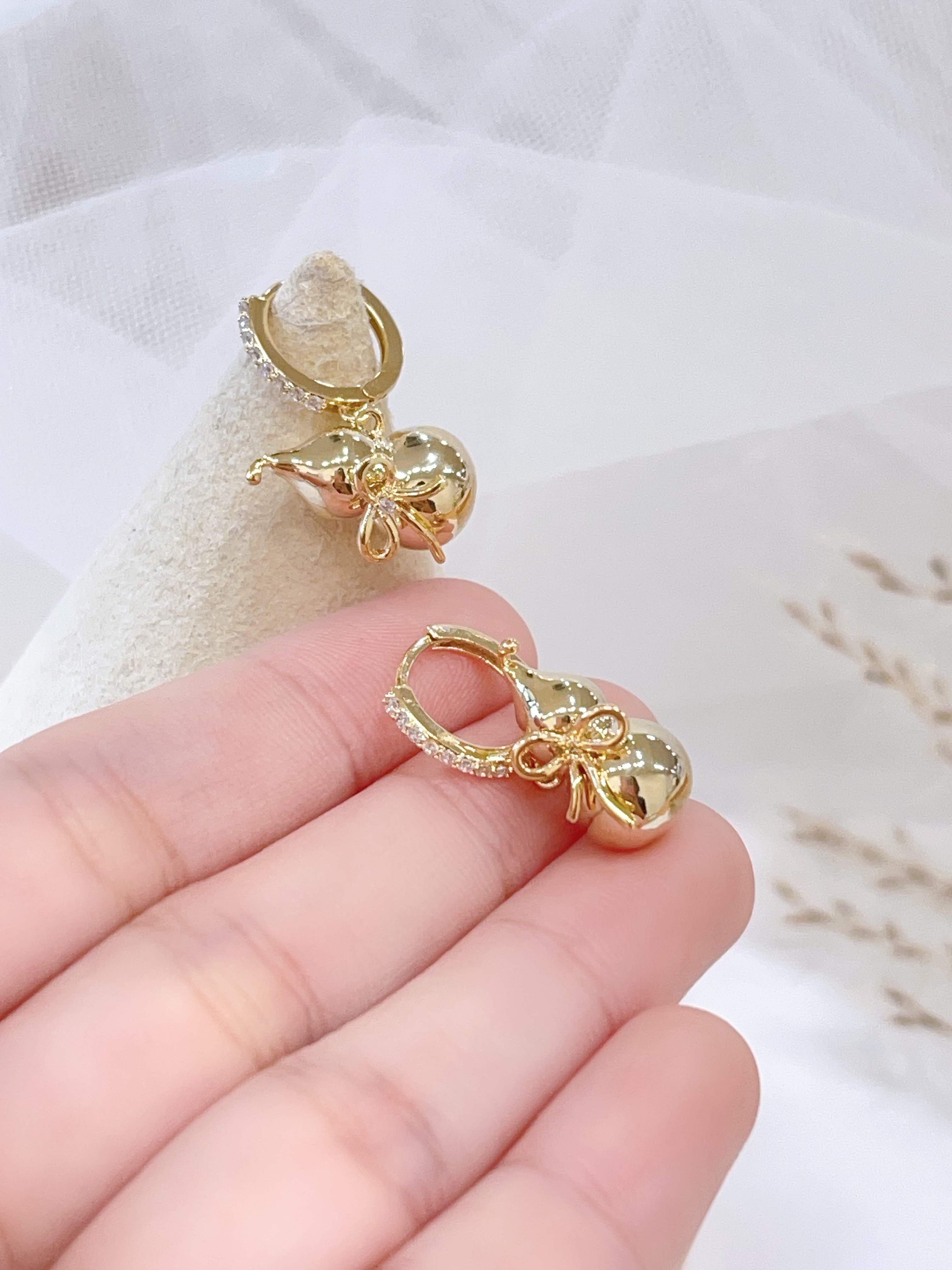 立体质感葫芦吊坠耳扣耳环