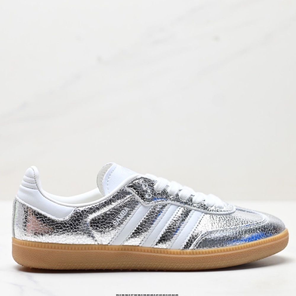 0711 AD 成人款鞋