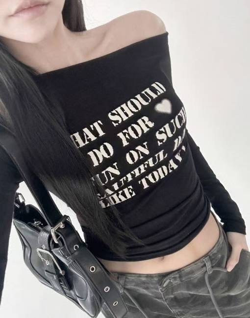 已售罄❌韓國斜露膊字句打底衫