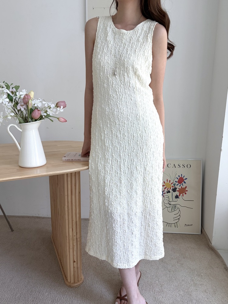 Ruched Slim Dress (Cream)