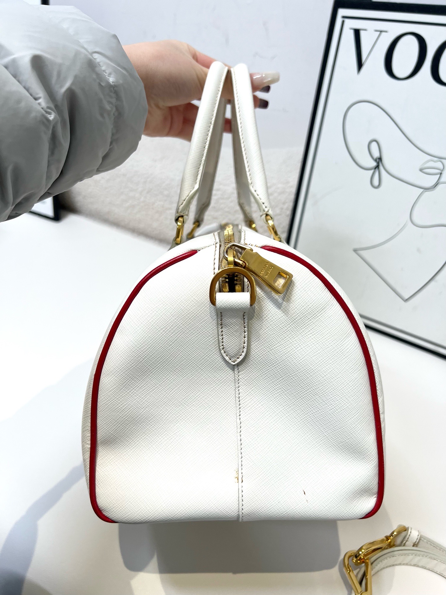 【預訂貨品】Prada 白色波士頓
