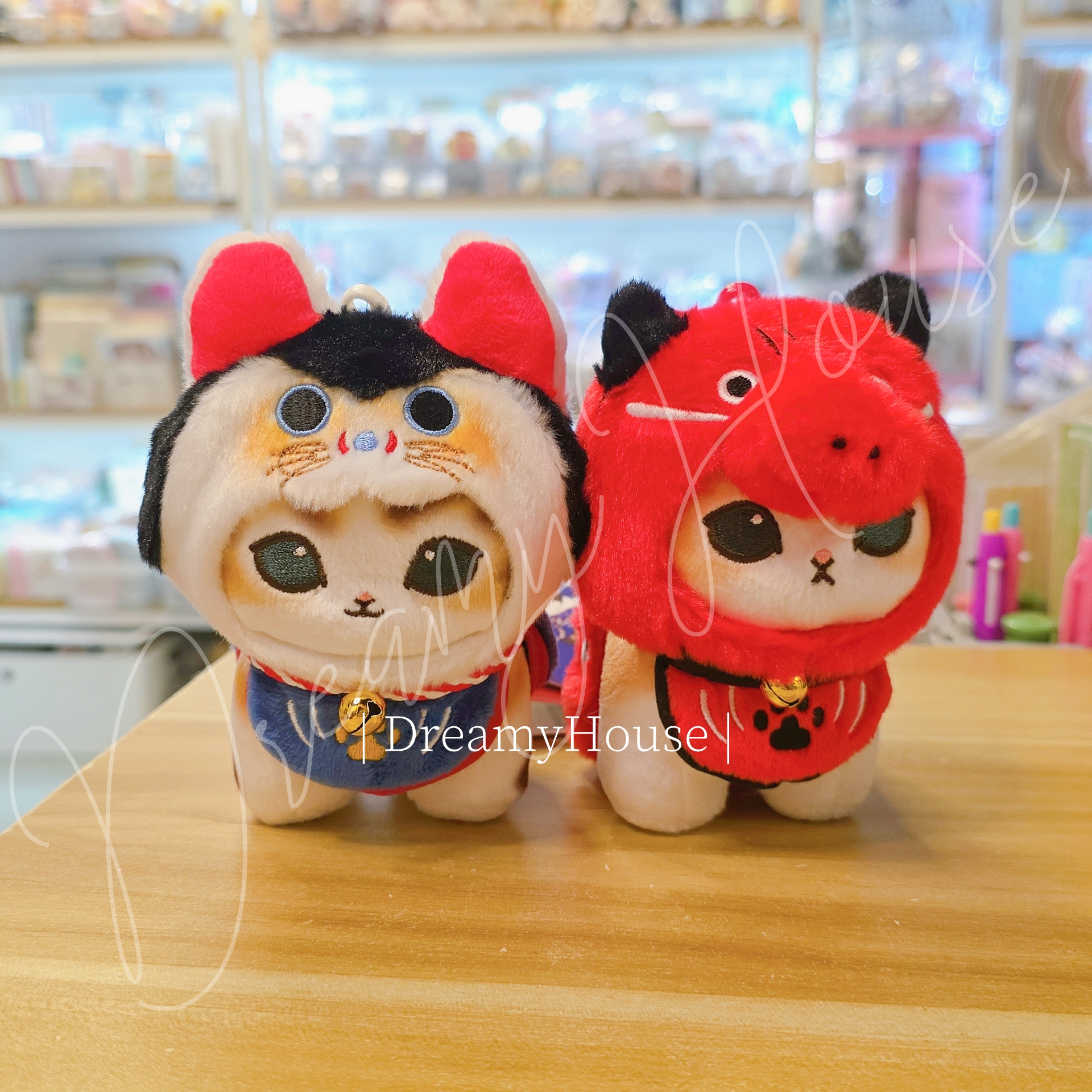 日本 Mofusand貓咪 鯊魚貓 mofumofu store 緣起物公仔吊飾