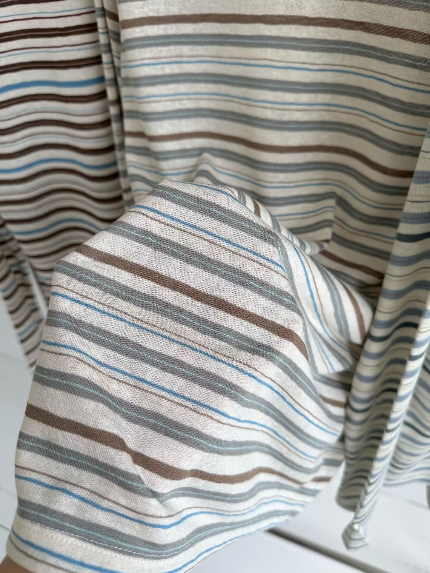 221551 撞色長袖橫間Tee