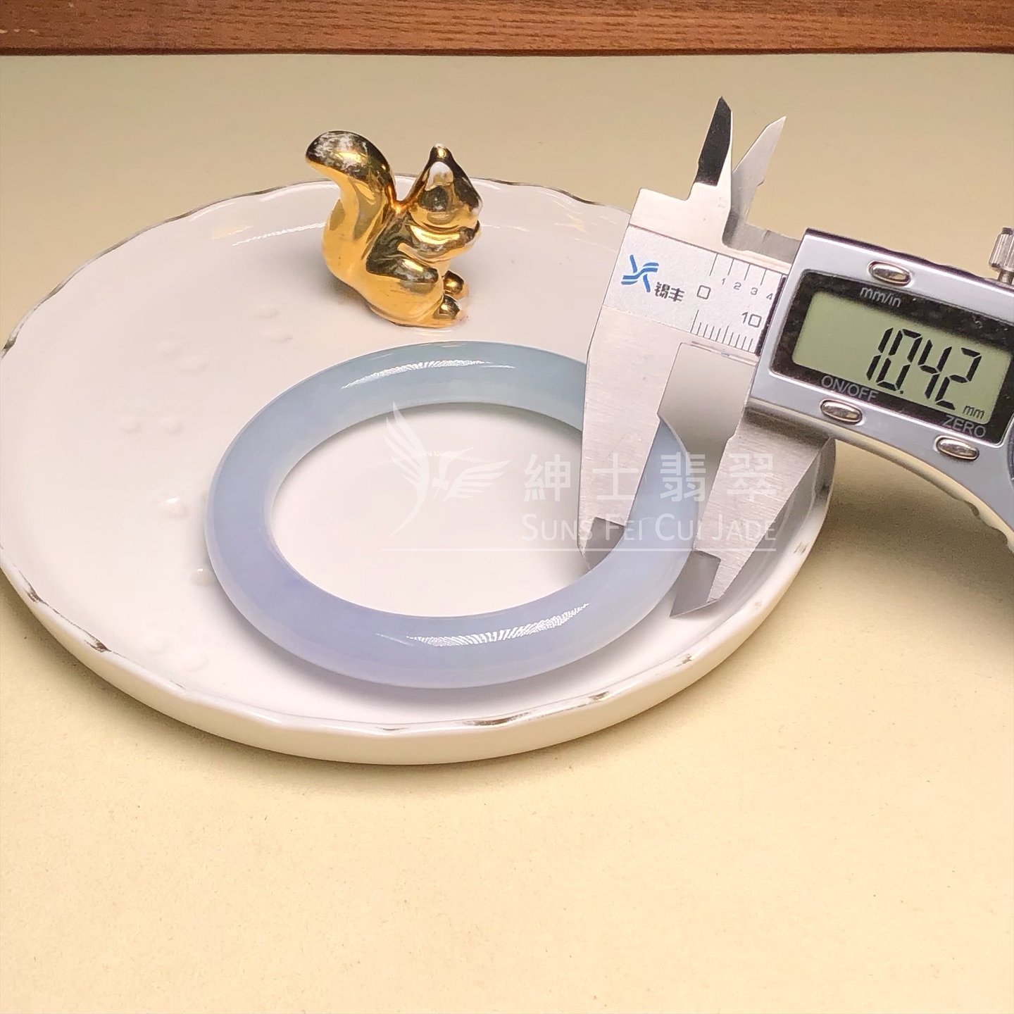 茄紫春彩圓鐲56mm