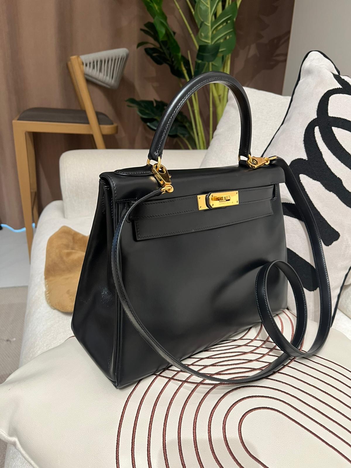 Hermes Kelly 28 ,1994 vintage 黑金BOX 皮 100%Authentic, 95%New  ✅Dust bag ✅肩帶