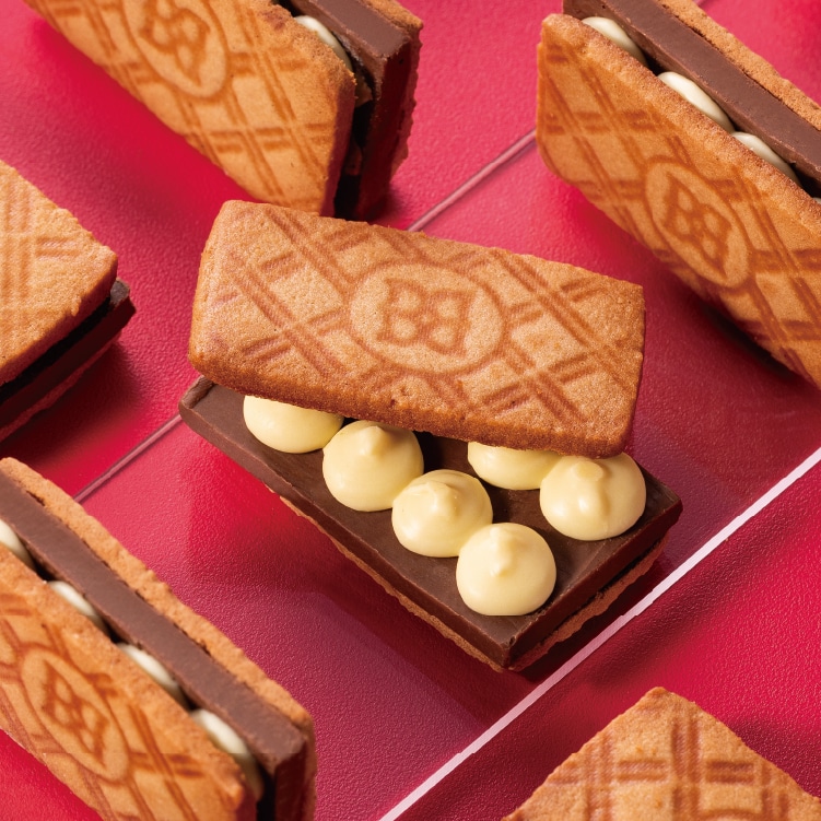 #期間限定 BUTTER STATE's - BUTTER WHIP CHOCOLATE SAND 朱古力奶油夾心酥餅 5/8件裝