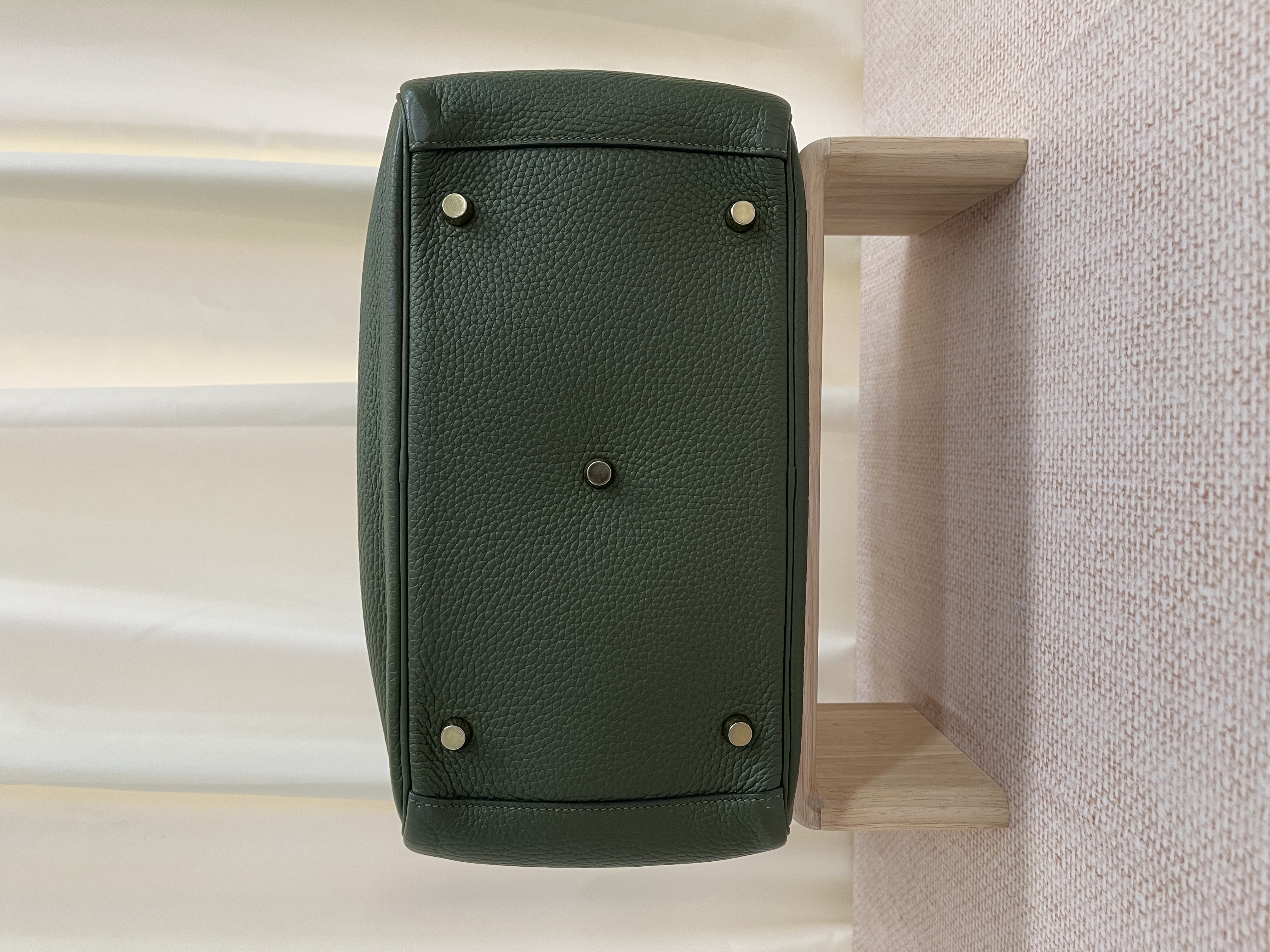 Pre-owned Hermes Lindy / Stamp square O/ Product Code: 26022405