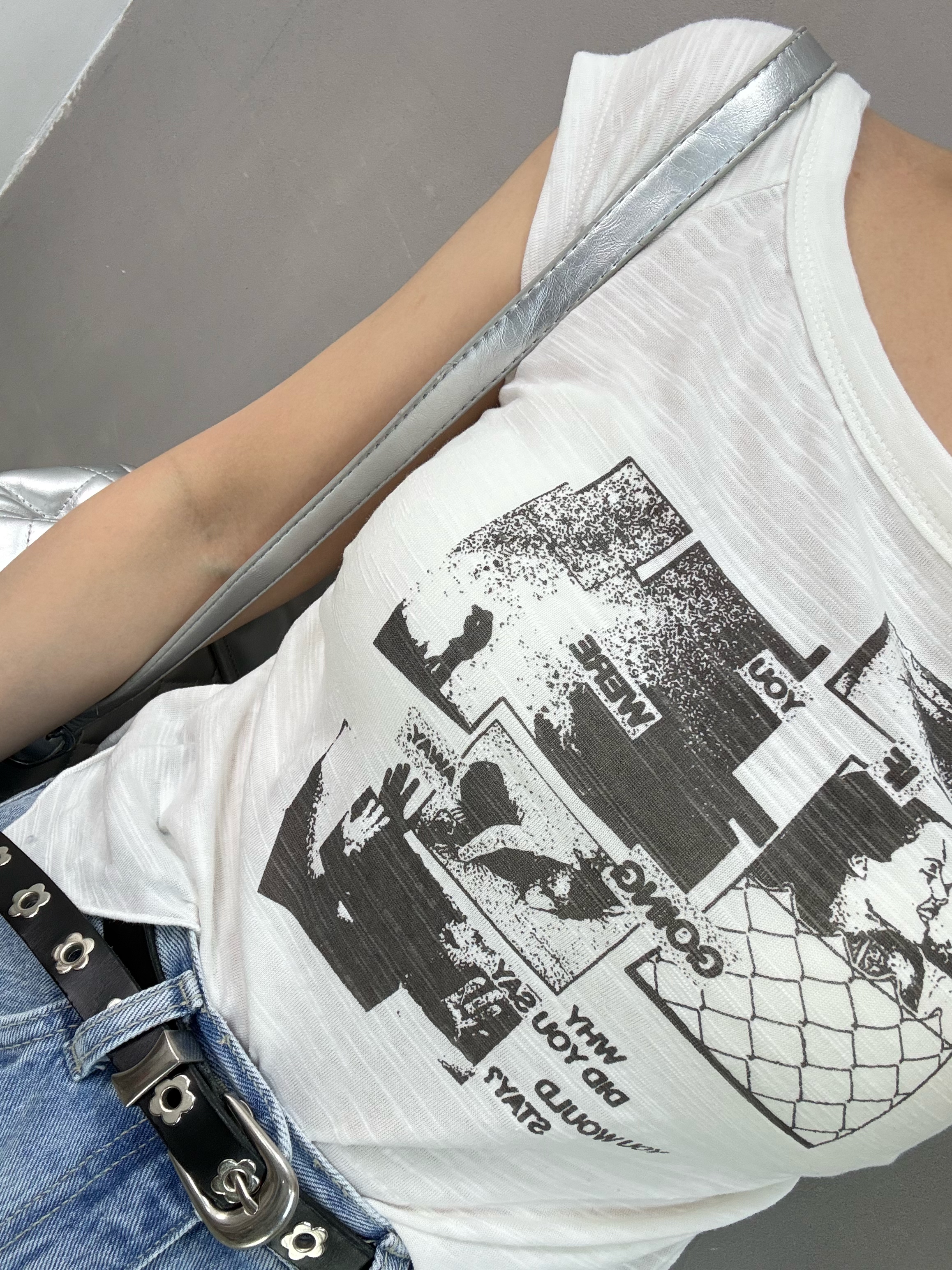 U76 設計感print Tee