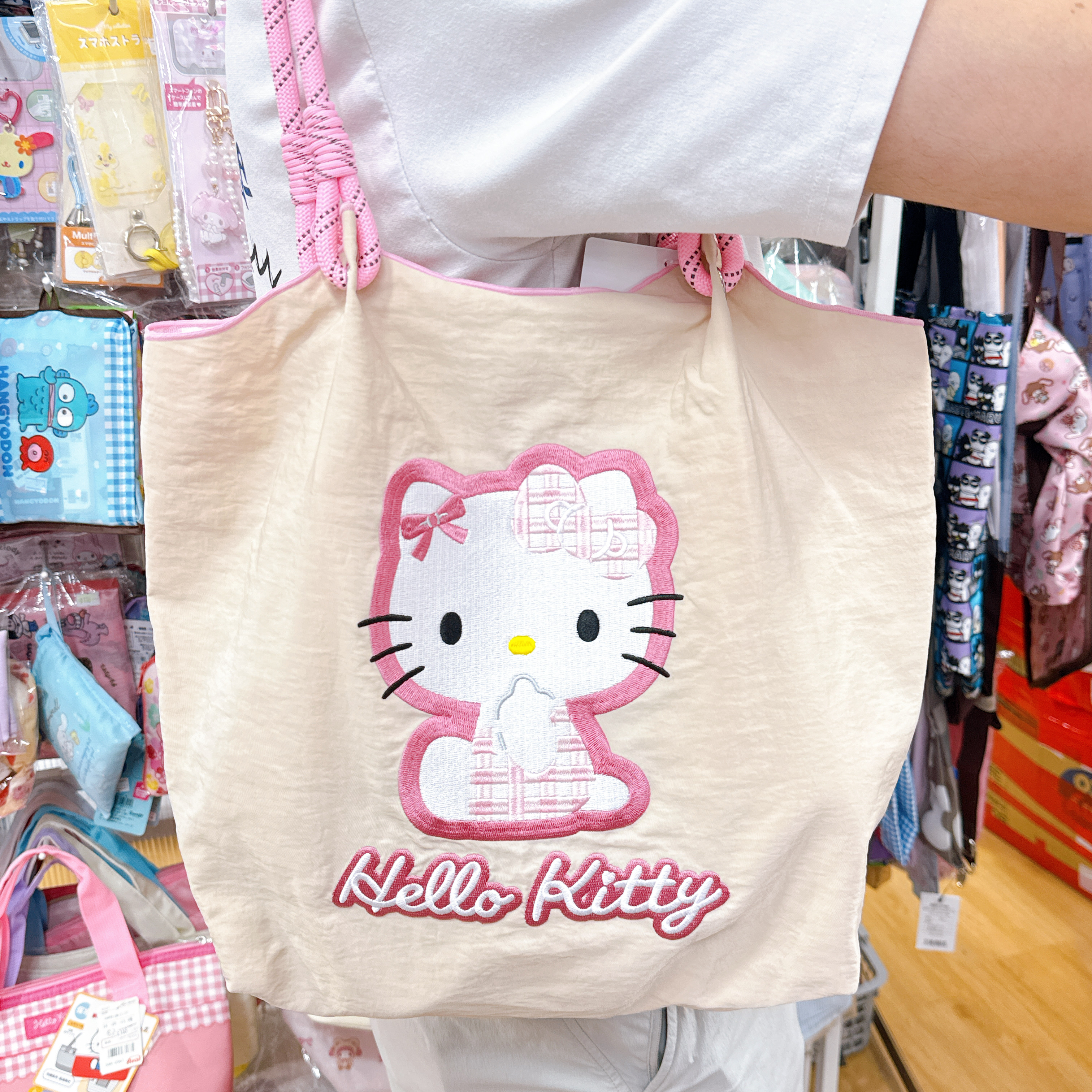 日本限定版Hello Kitty Kuromi側揹袋