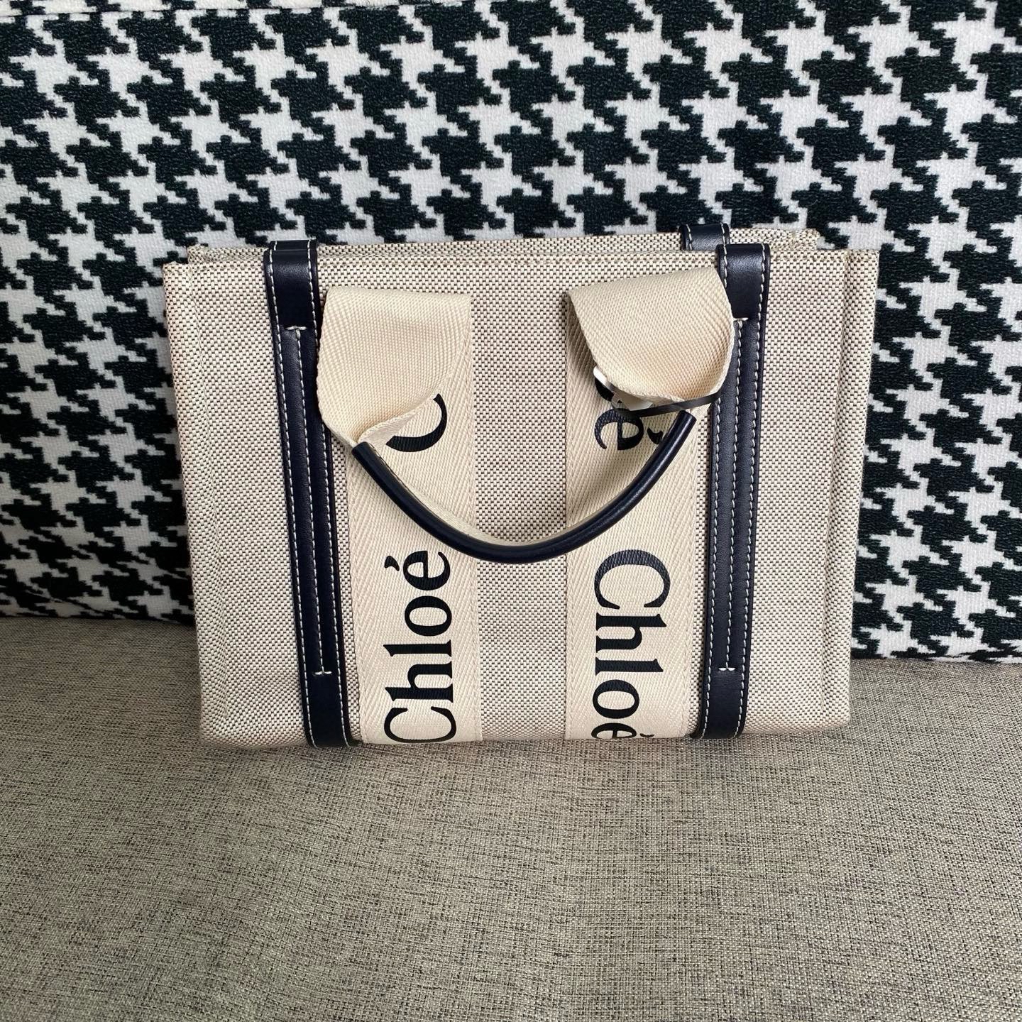【預訂貨品】 Chloe米白色帆布tote bag