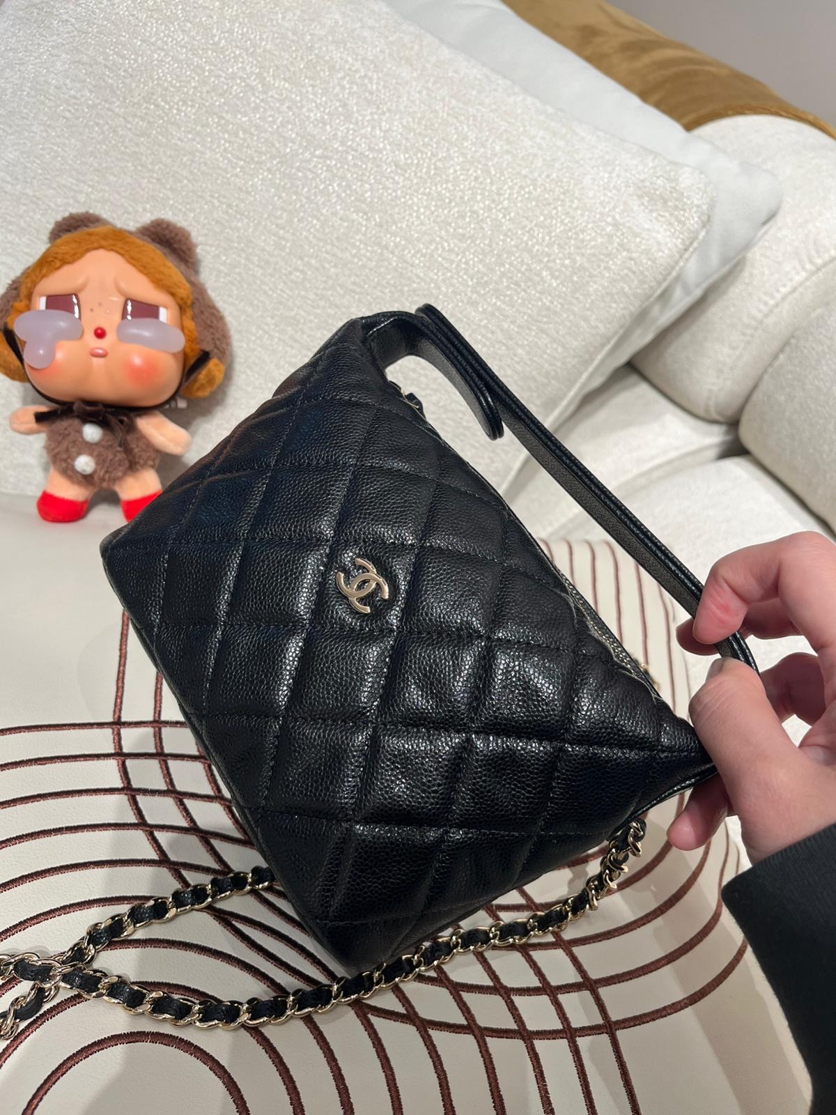 Chanel AP4386  黑色荔枝牛皮金扣 Authentic, 95%New ✅晶片✅Dust bag ✅Box