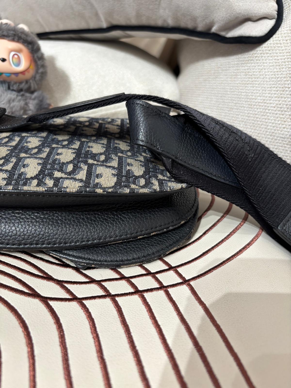 Dior saddle pouch Crossbody Bag 100%Authentic ,95%new ✅dust bag