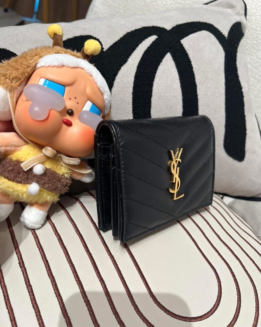 Ysl wallet 黑色魚子醬牛皮金扣 100%Authentic ,98%new✅dust bag 