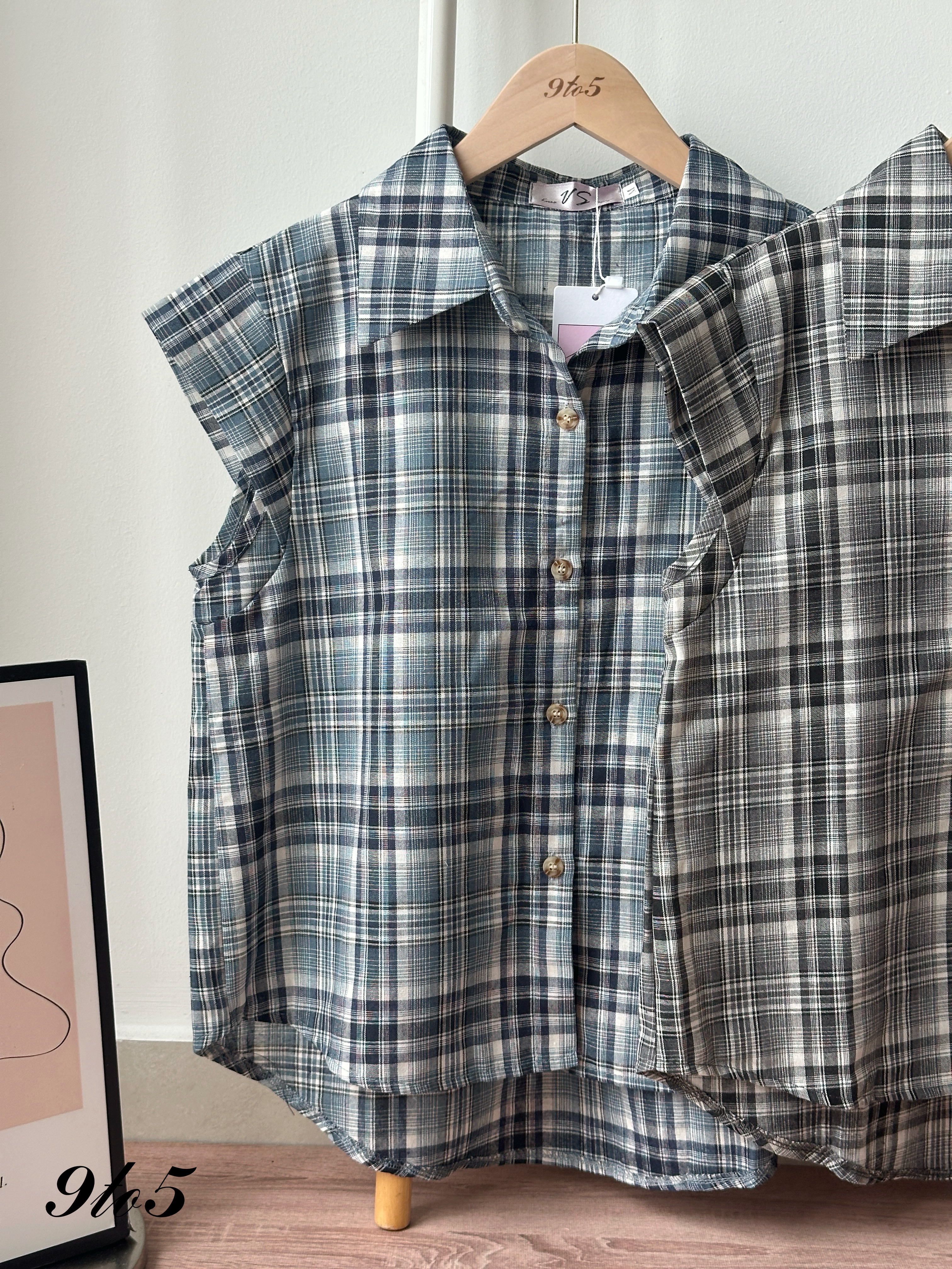T4280 Cape Sleeve Checkered Shirt - Black & Blue