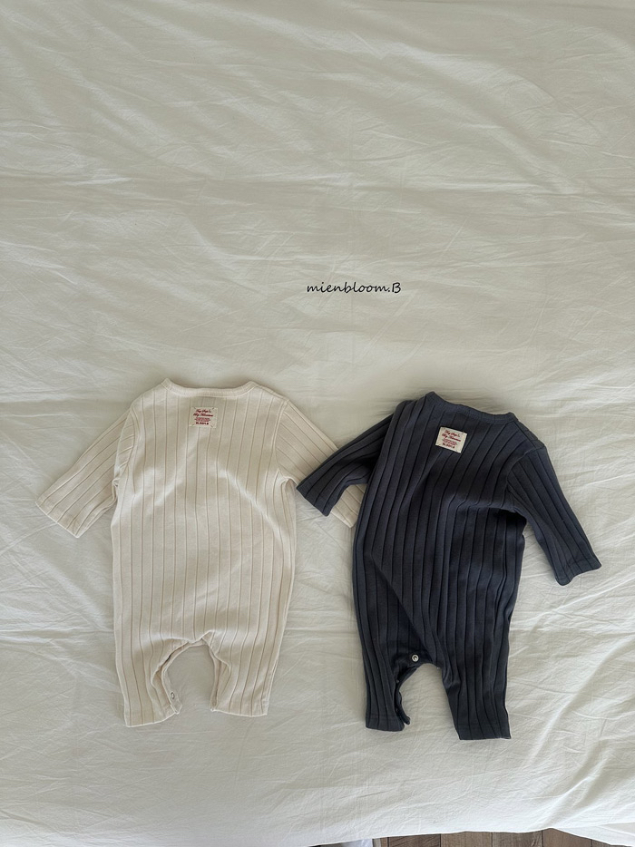 🇰🇷mienbloomb suit