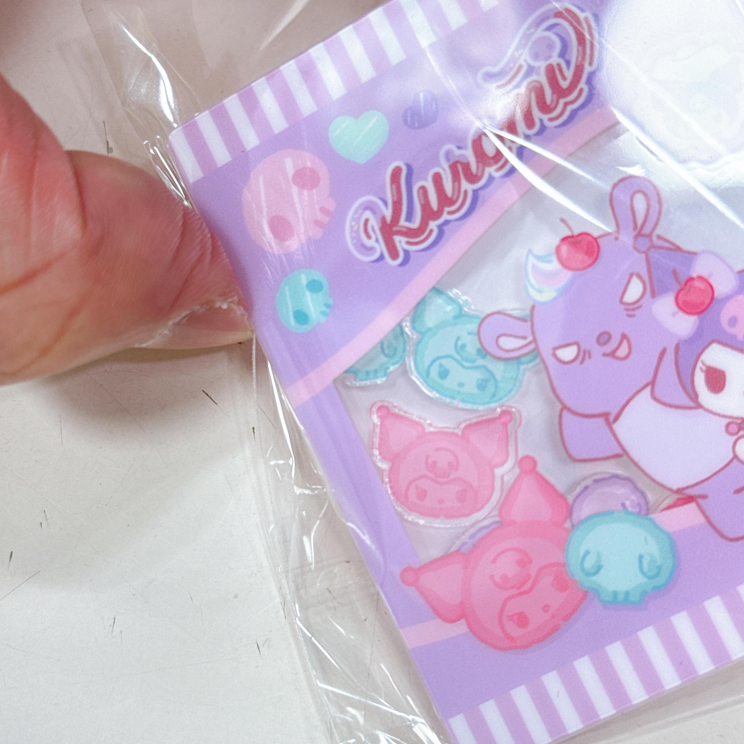 日本直送新款Sanrio鎖匙扣 內有小物品