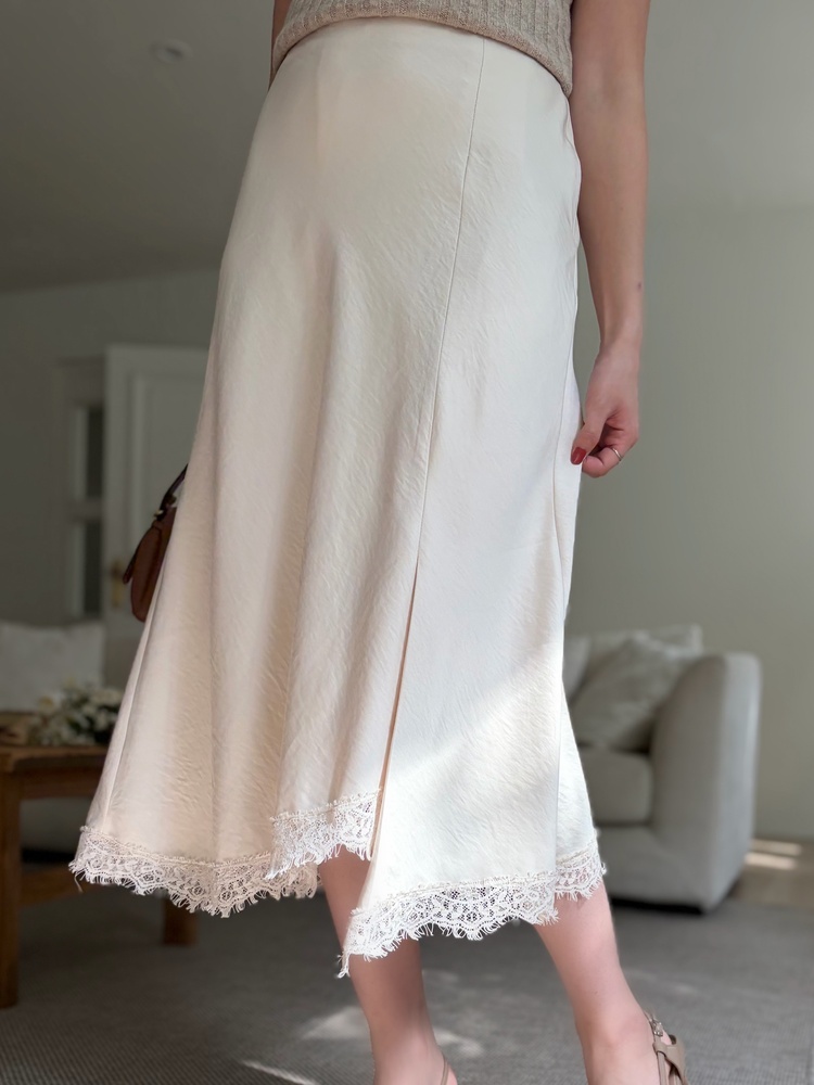 Lacie Asymmetric Skirt (Ivory)