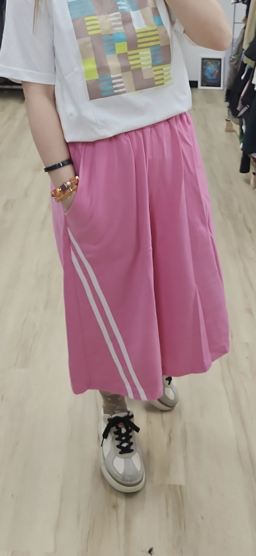 韓國粉紅拼雙白斜間棉中長橡筋褲