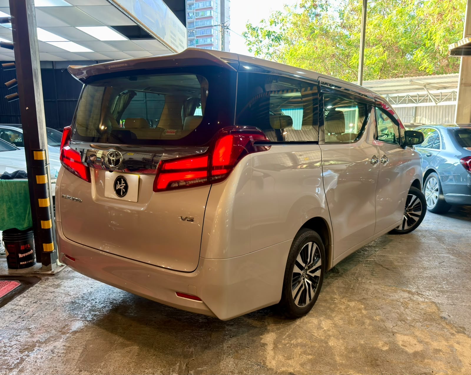 Toyota Alphard 3.5 Facelift 2019