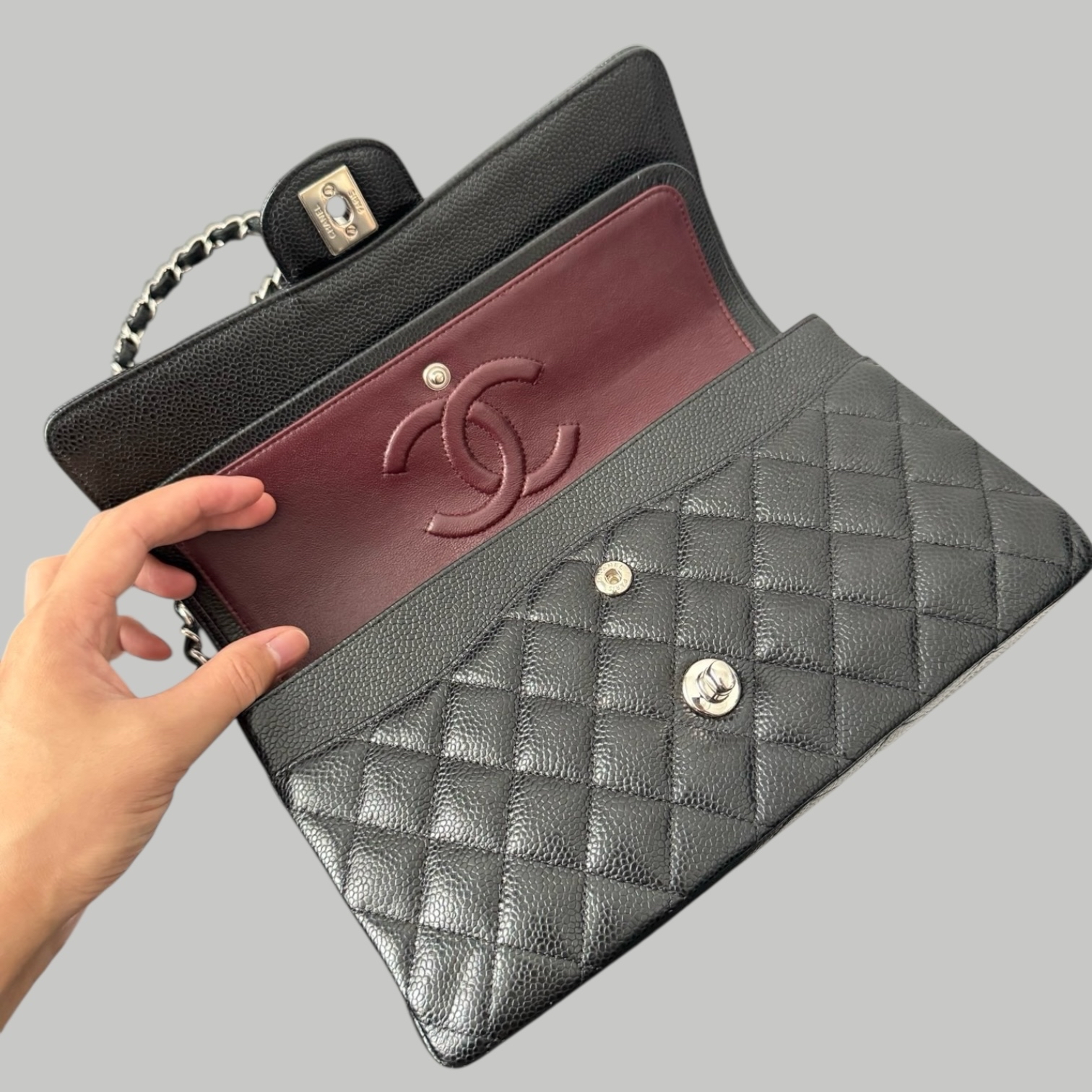 Chanel Caviar CF25 SHW