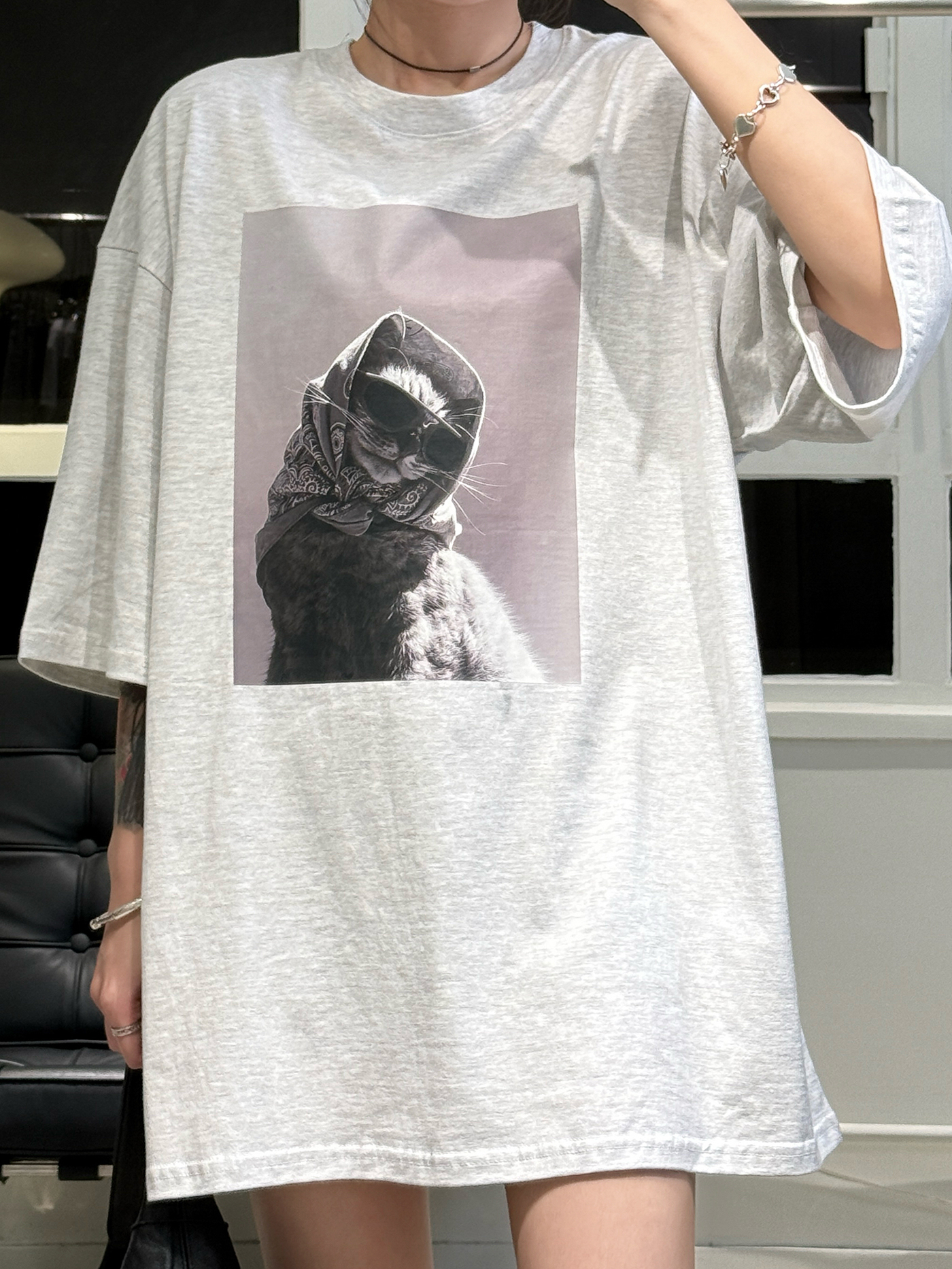 𝐔𝐧𝐢𝐬𝐞𝐱 𝐜𝐮𝐭𝐞 𝐜𝐚𝐭 𝐨𝐯𝐞𝐫𝐬𝐢𝐳𝐞𝐝 𝐭𝐨𝐩