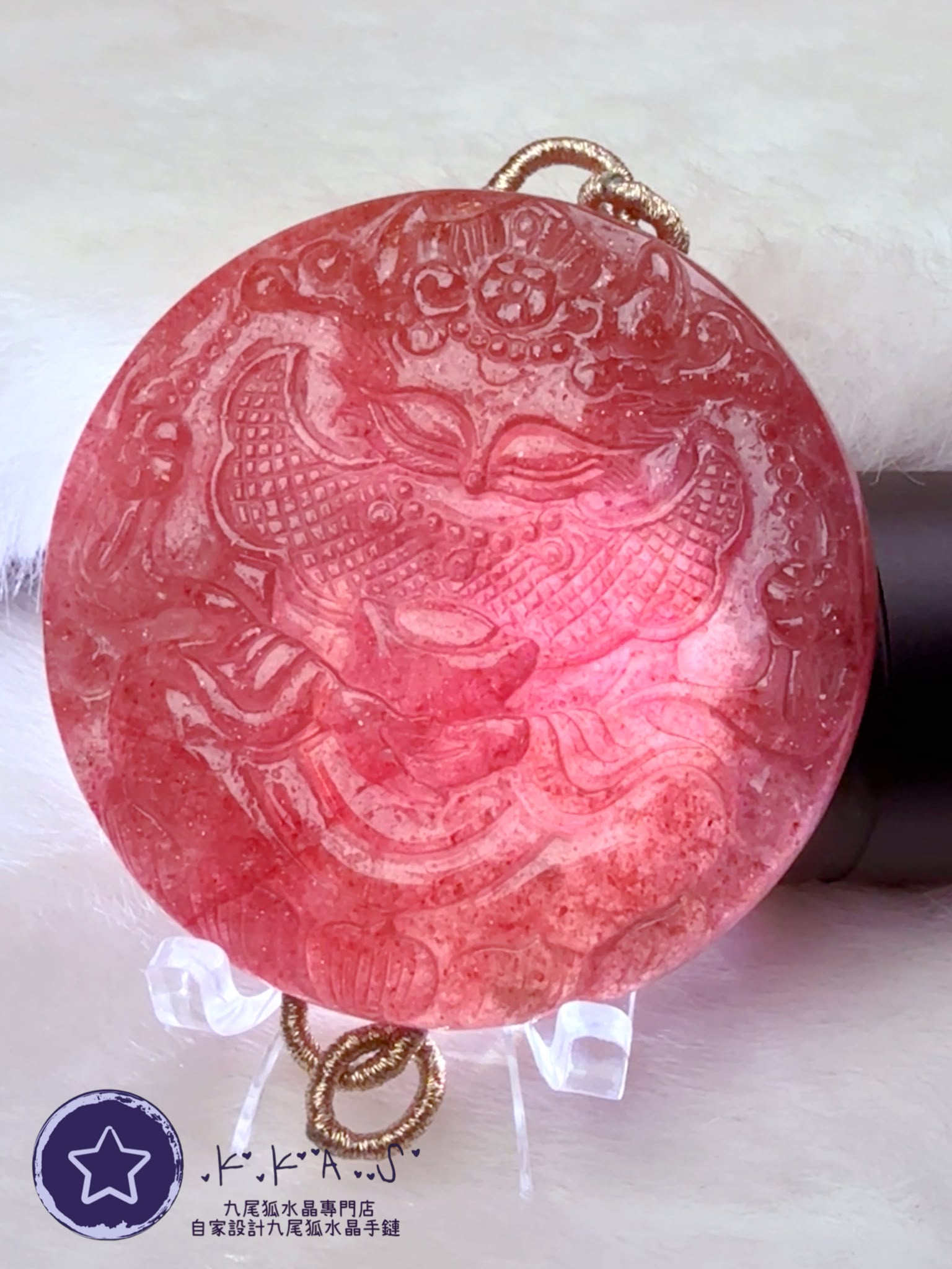 K00635 星光紅草莓 女將軍狐 - 吊墜/手牌兩用款