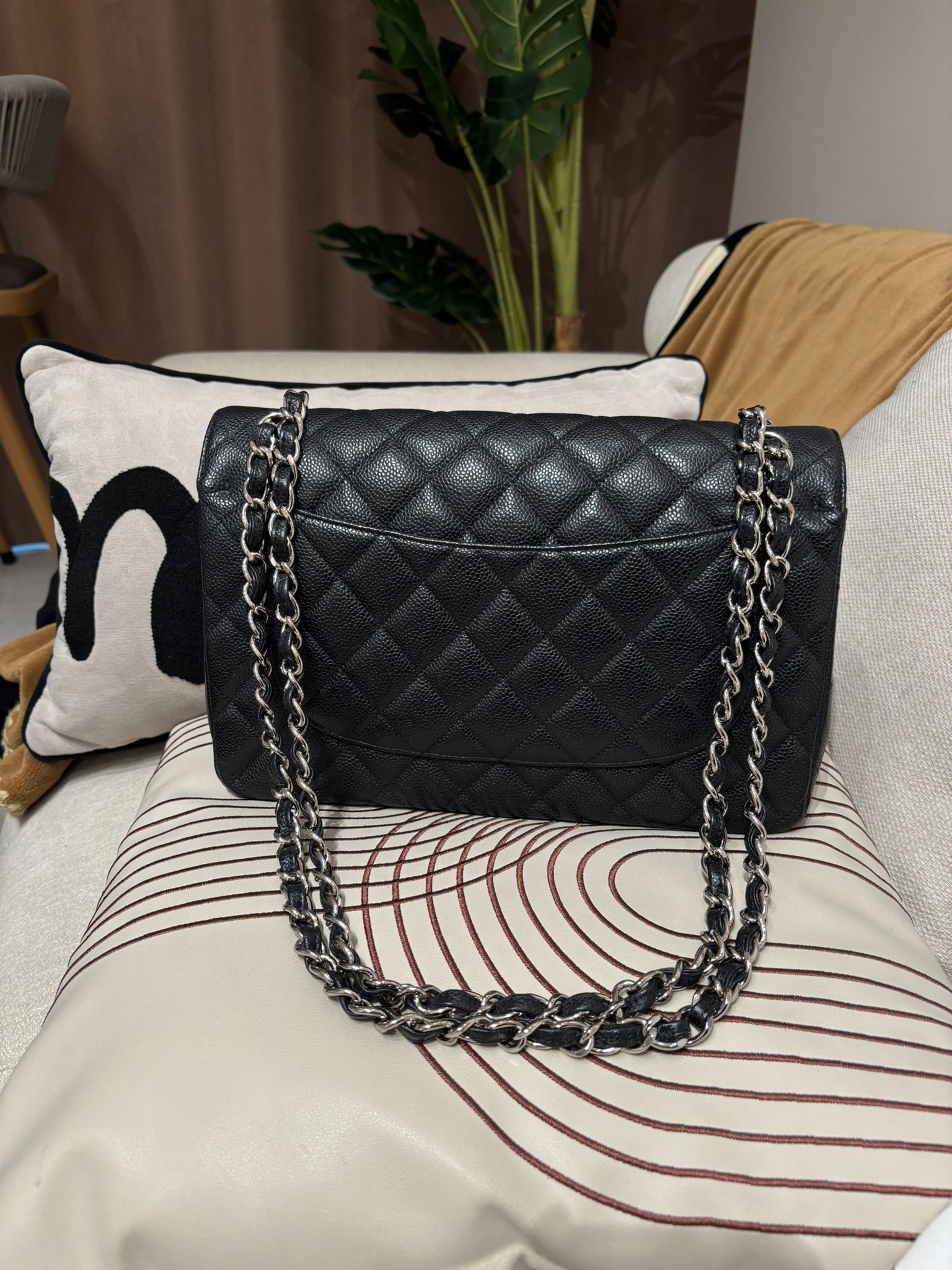 Chanel classic flap 30cm Jumbo A58600 黑色荔枝牛皮金扣 100%Authentic,95%new ✅16Card✅dust bag✅盒