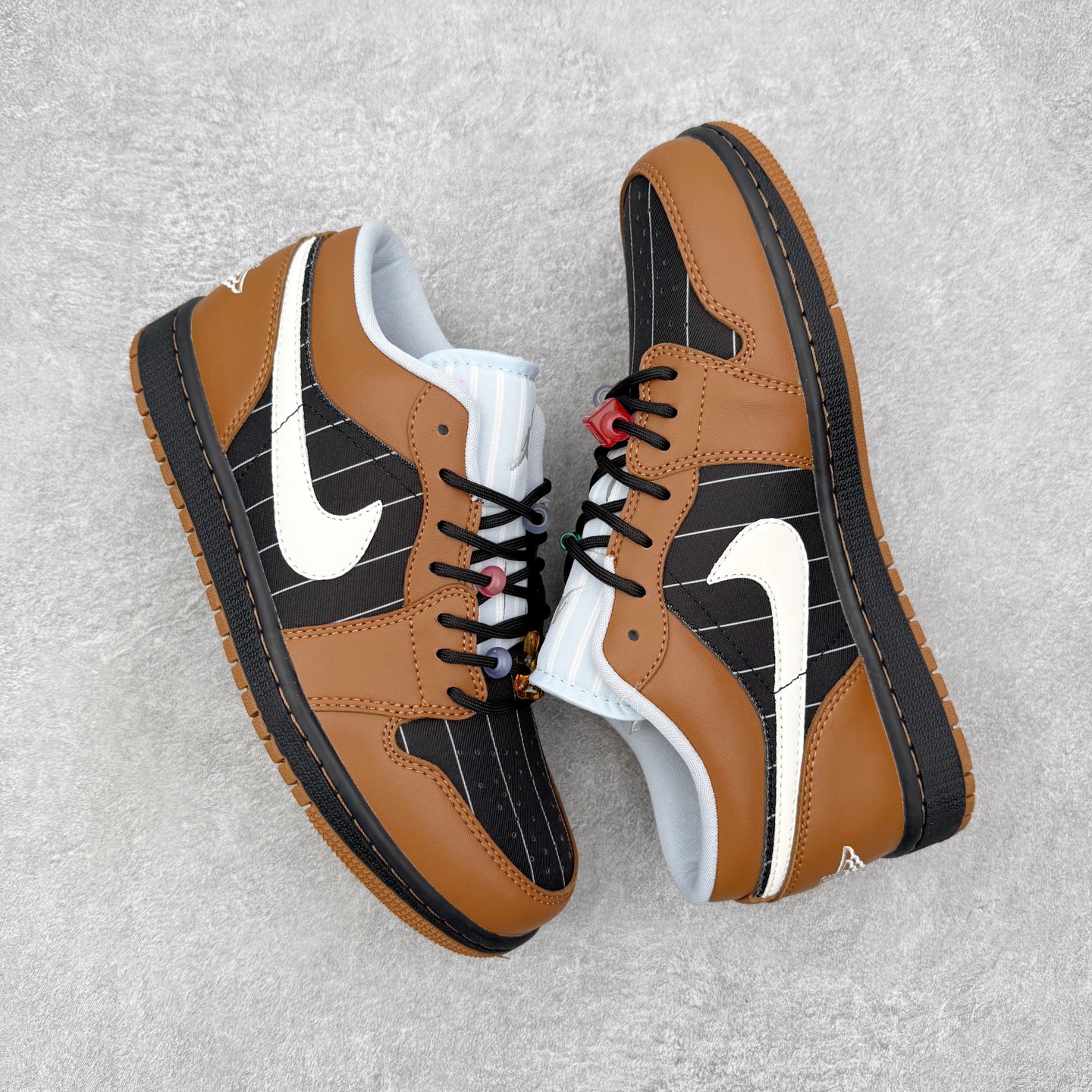 Nike Air Jordan 1 Low SE IR7560-010