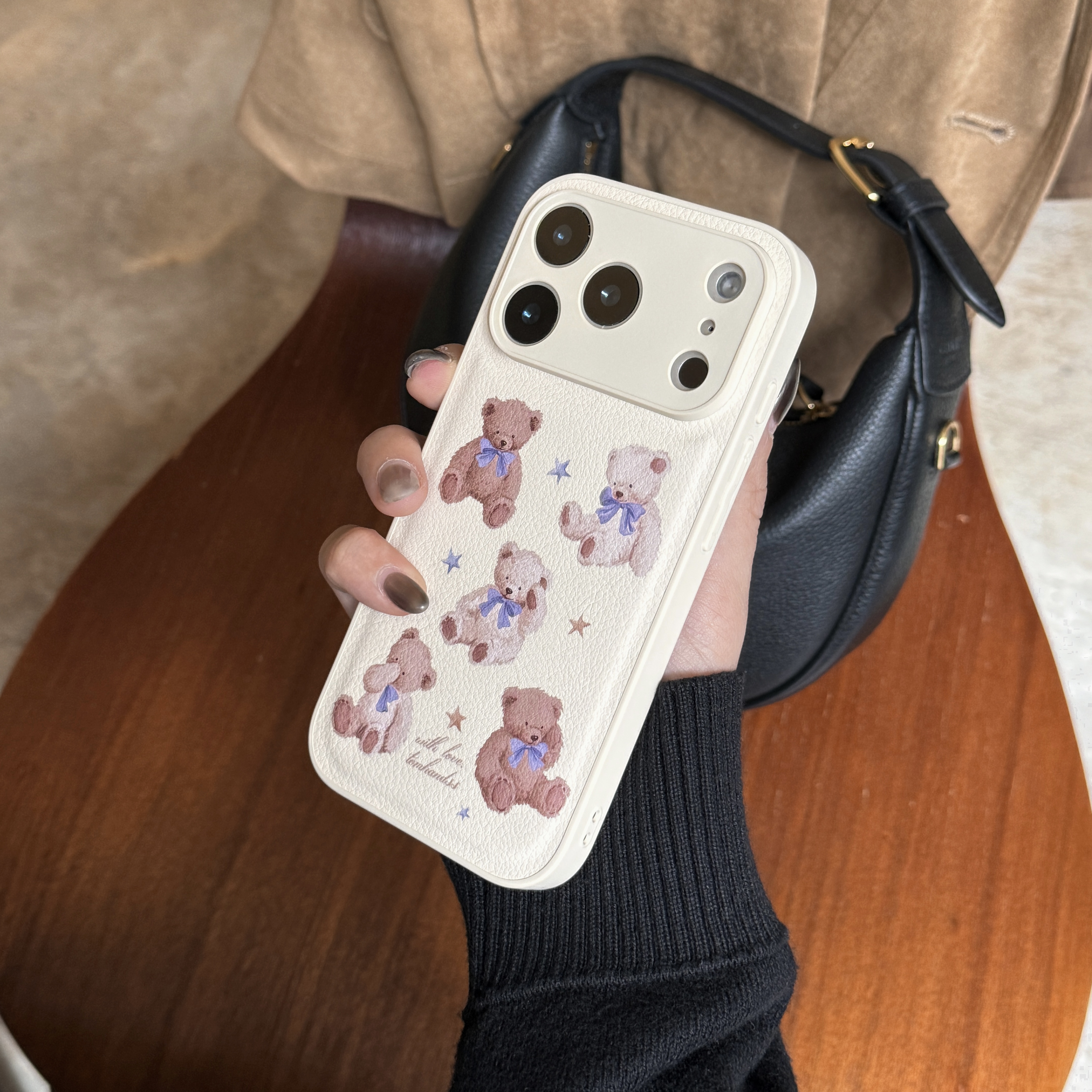 【2026ver. The Childhood Teddy】米白PU皮款iPhone Case