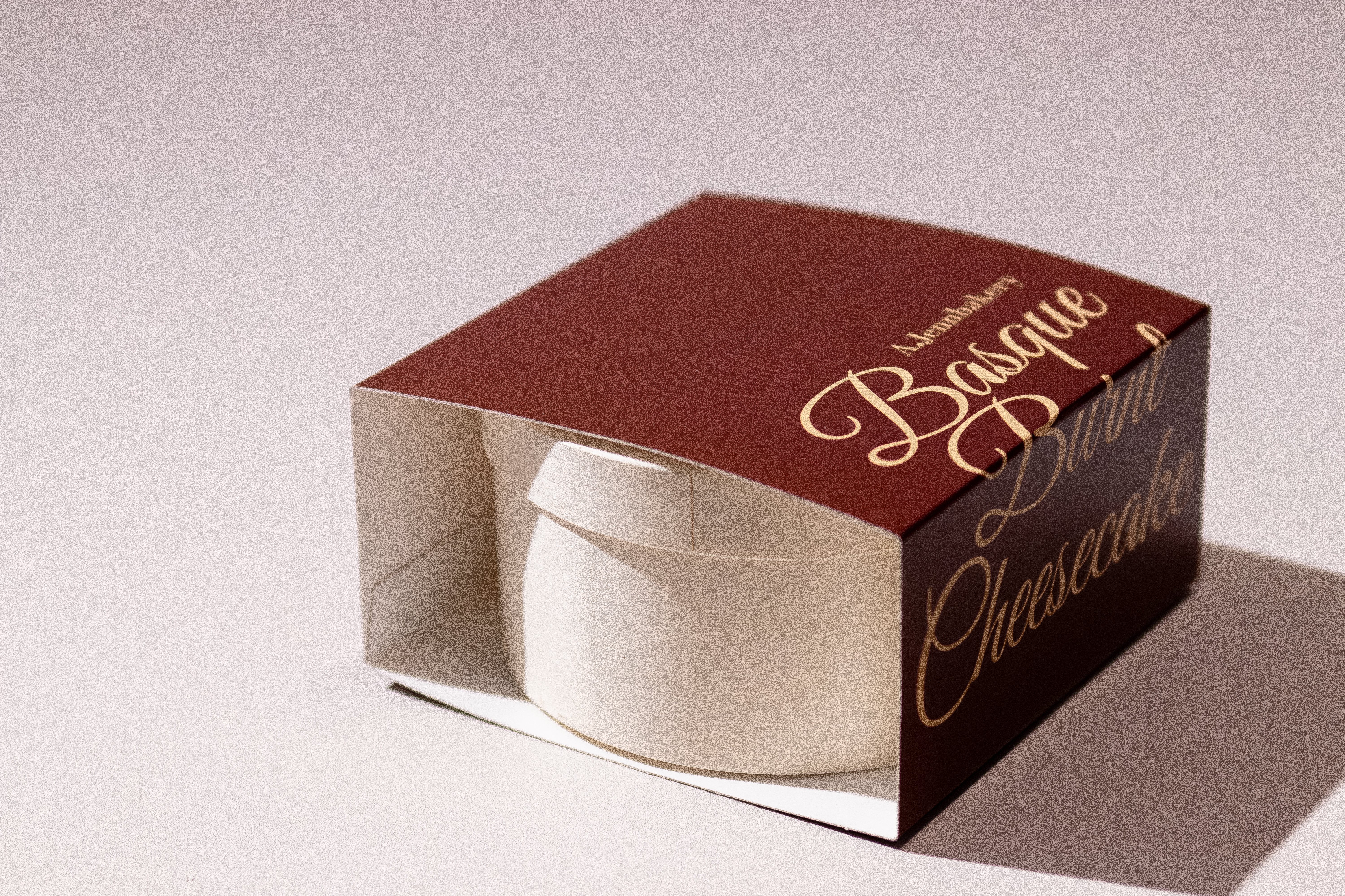 (順豐冷運適用) 4' 250g 巴斯克軟心芝士蛋糕 Basque Burnt Cheesecake