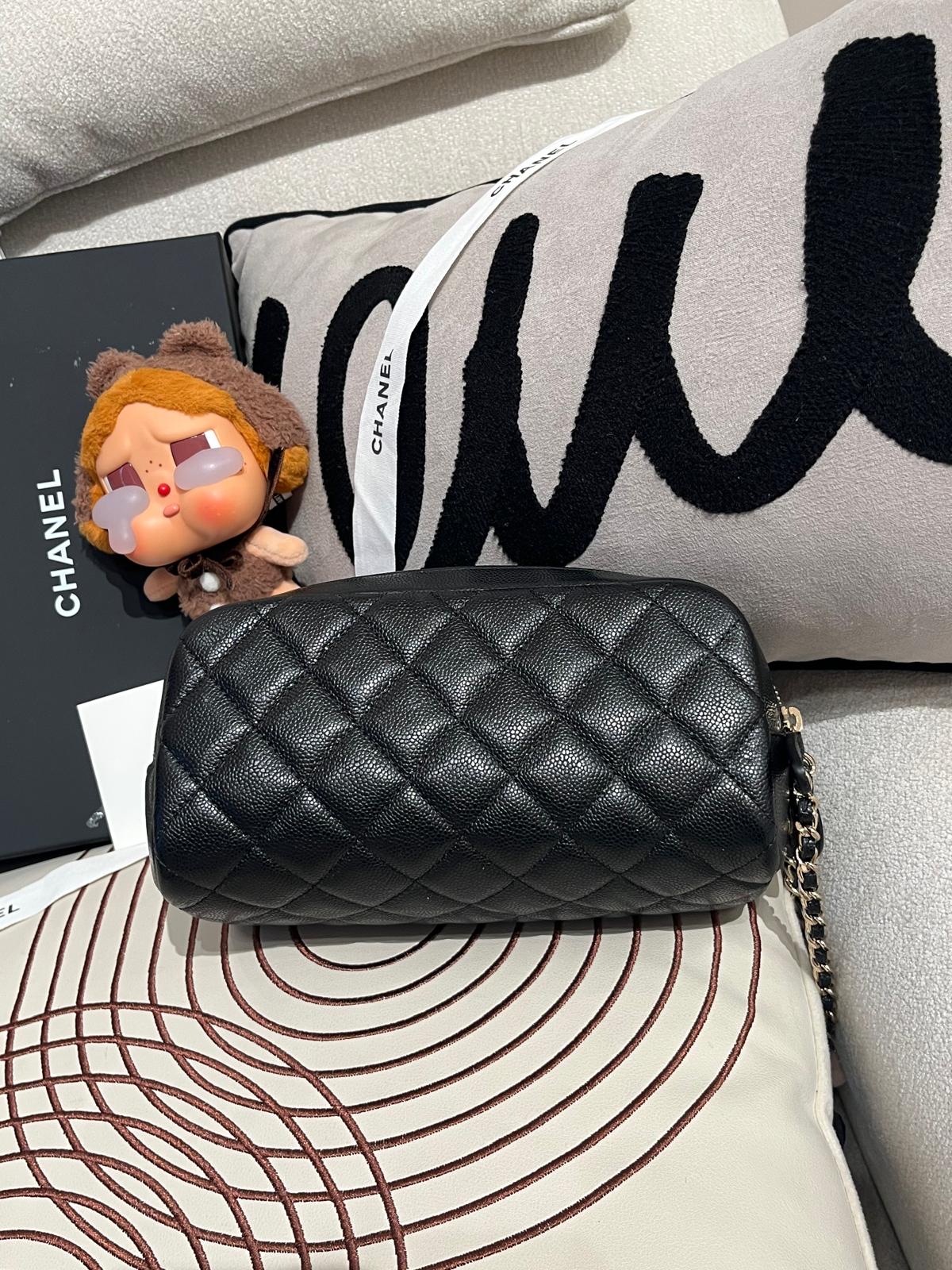 全新 Chanel Caviar Skin Gold Tone Metal Zip Pouch AP3702  100%Authentic,全新未使用品unused ✅晶片✅Dust ba✅Box