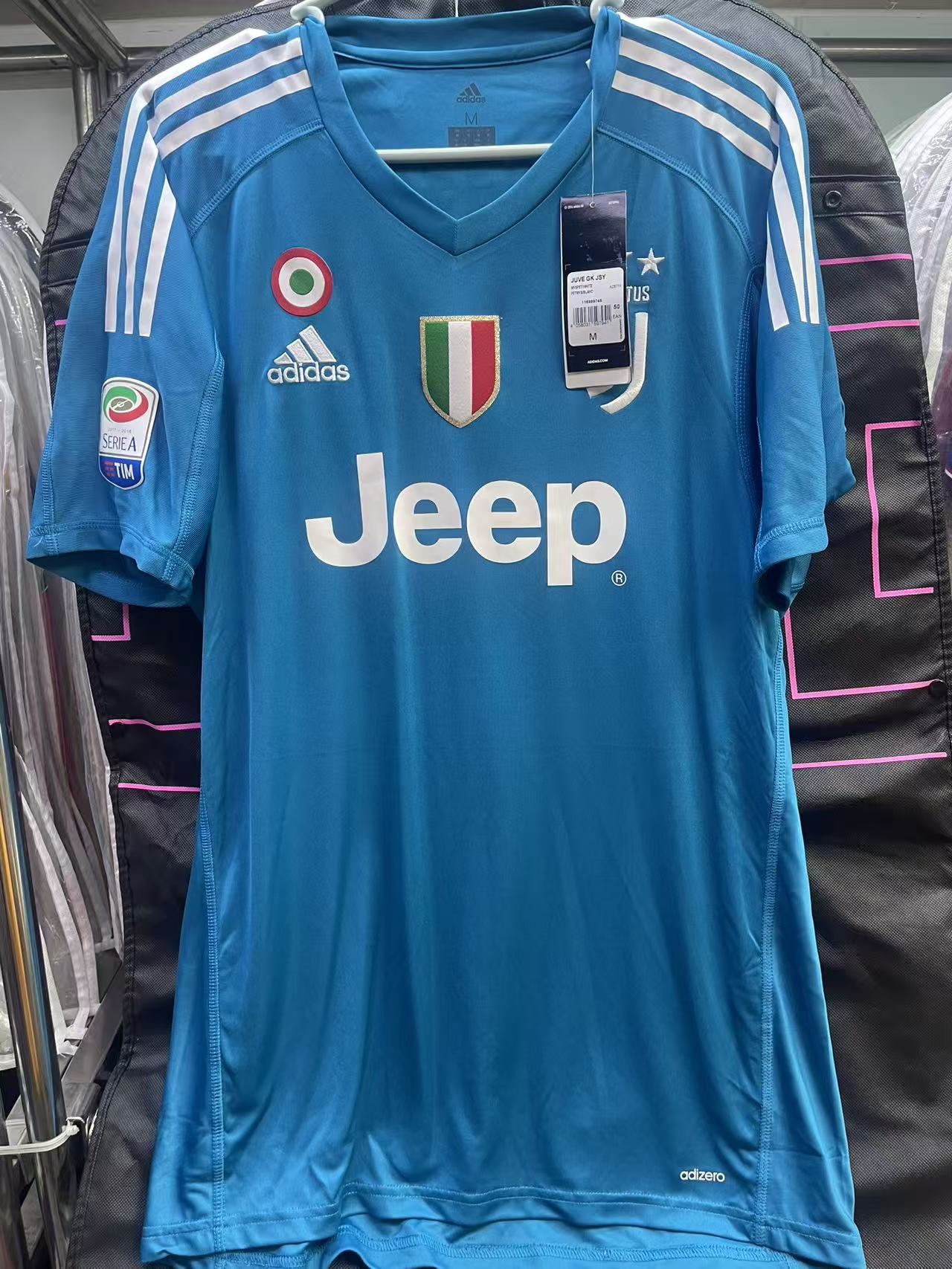 2017-18 Juventus GK Shirt #1 BUFFON Size M "BNWT"