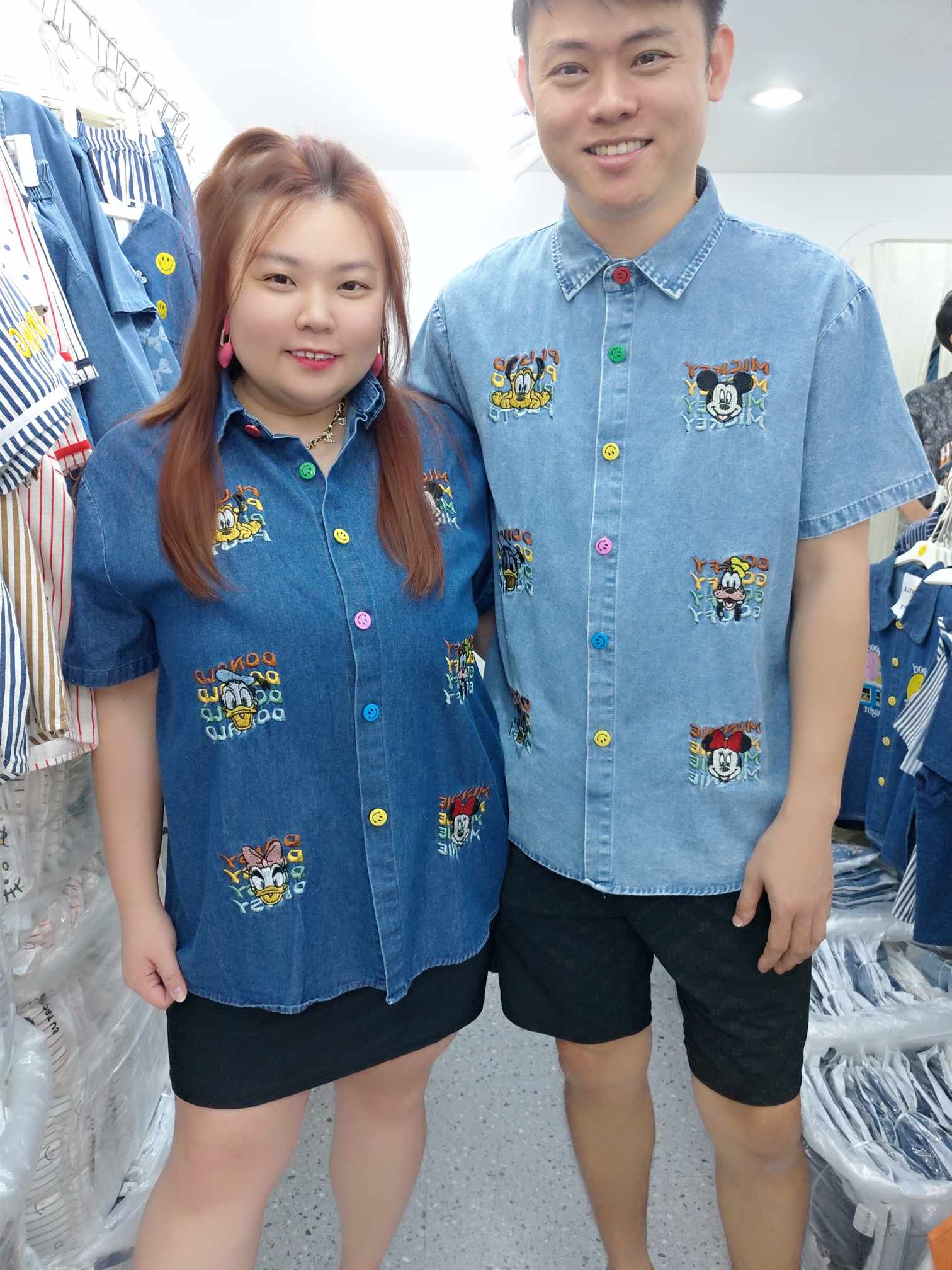 ENE13 米奇家族刺绣牛仔上衣