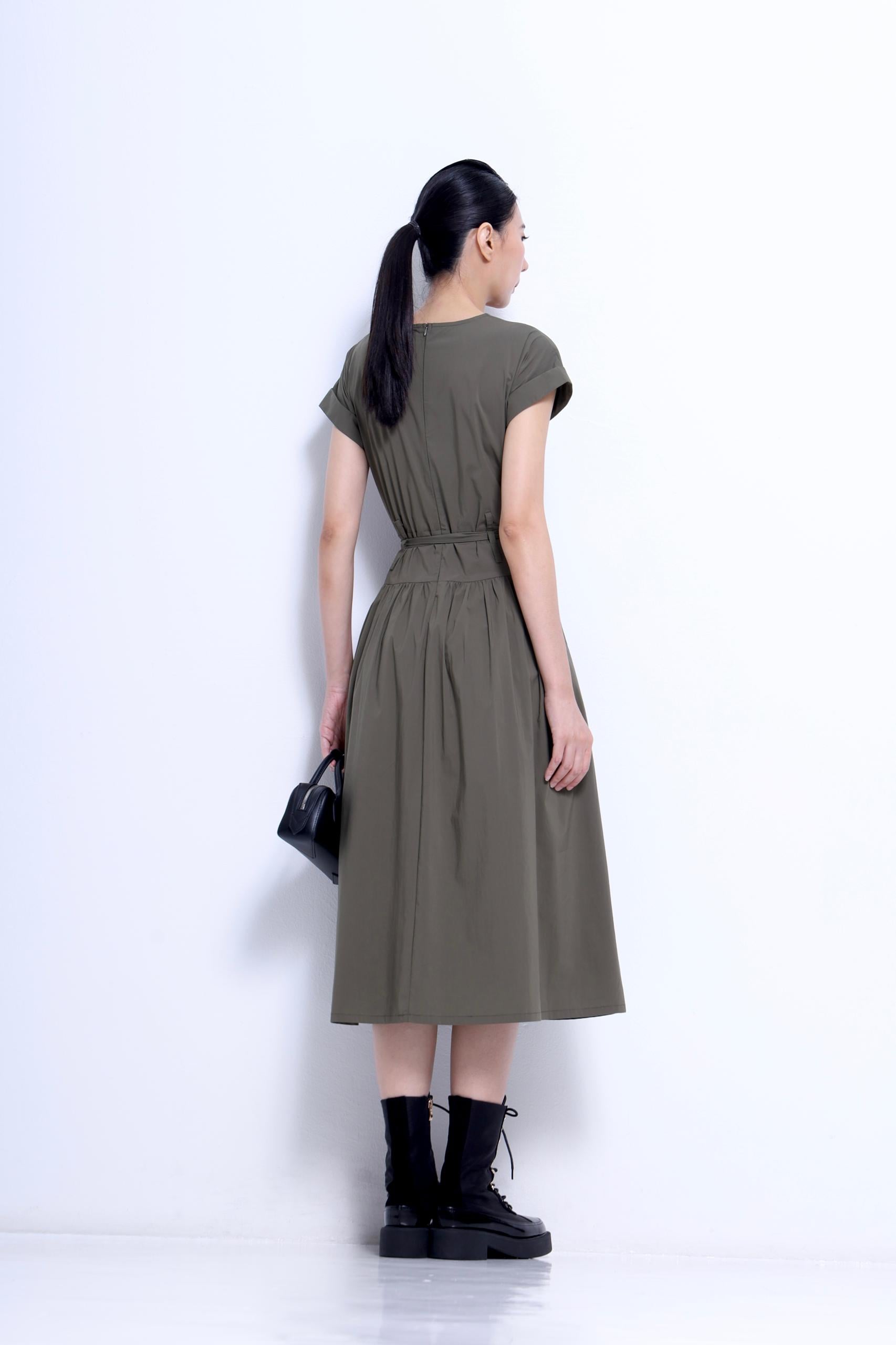 CD2157 ROUND NECK TIERED FLARE MIDI DRESS