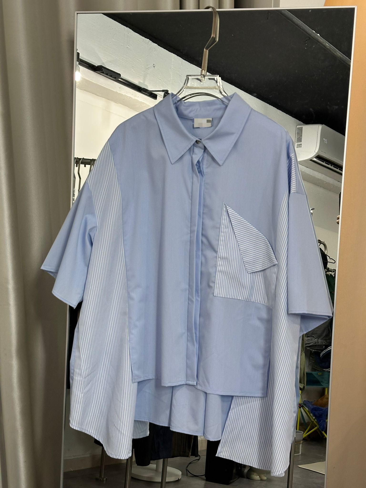Playful感撞色條紋拼接寬鬆恤衫