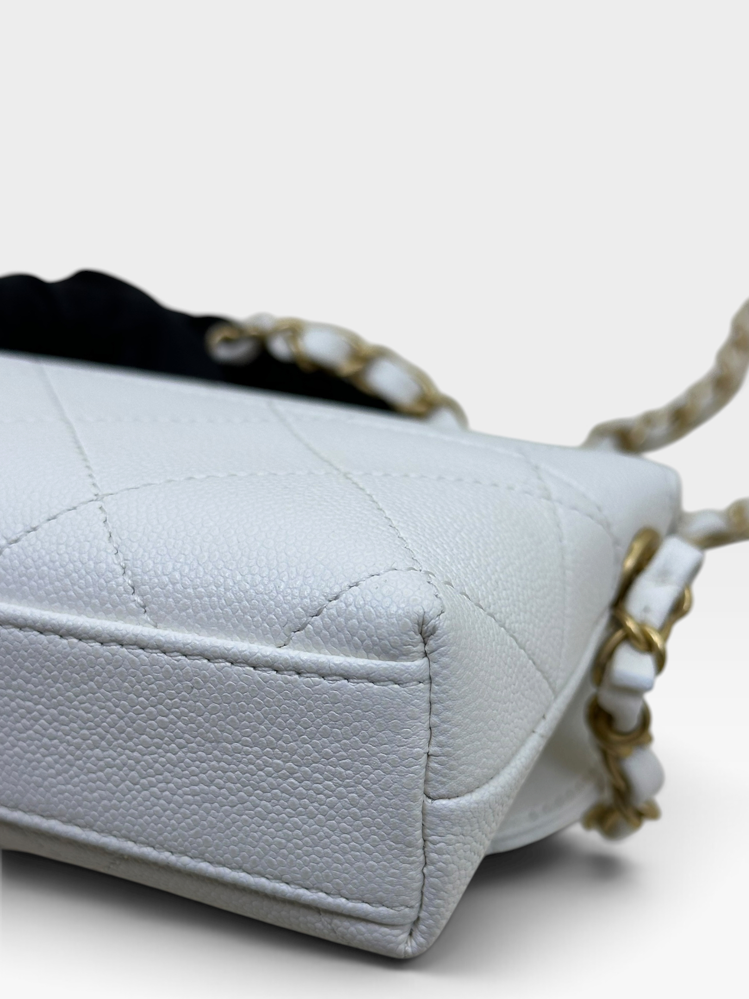 Pre-Owned CHANEL 25K Mini Top Handle Flap Bag / Product Code: K090405