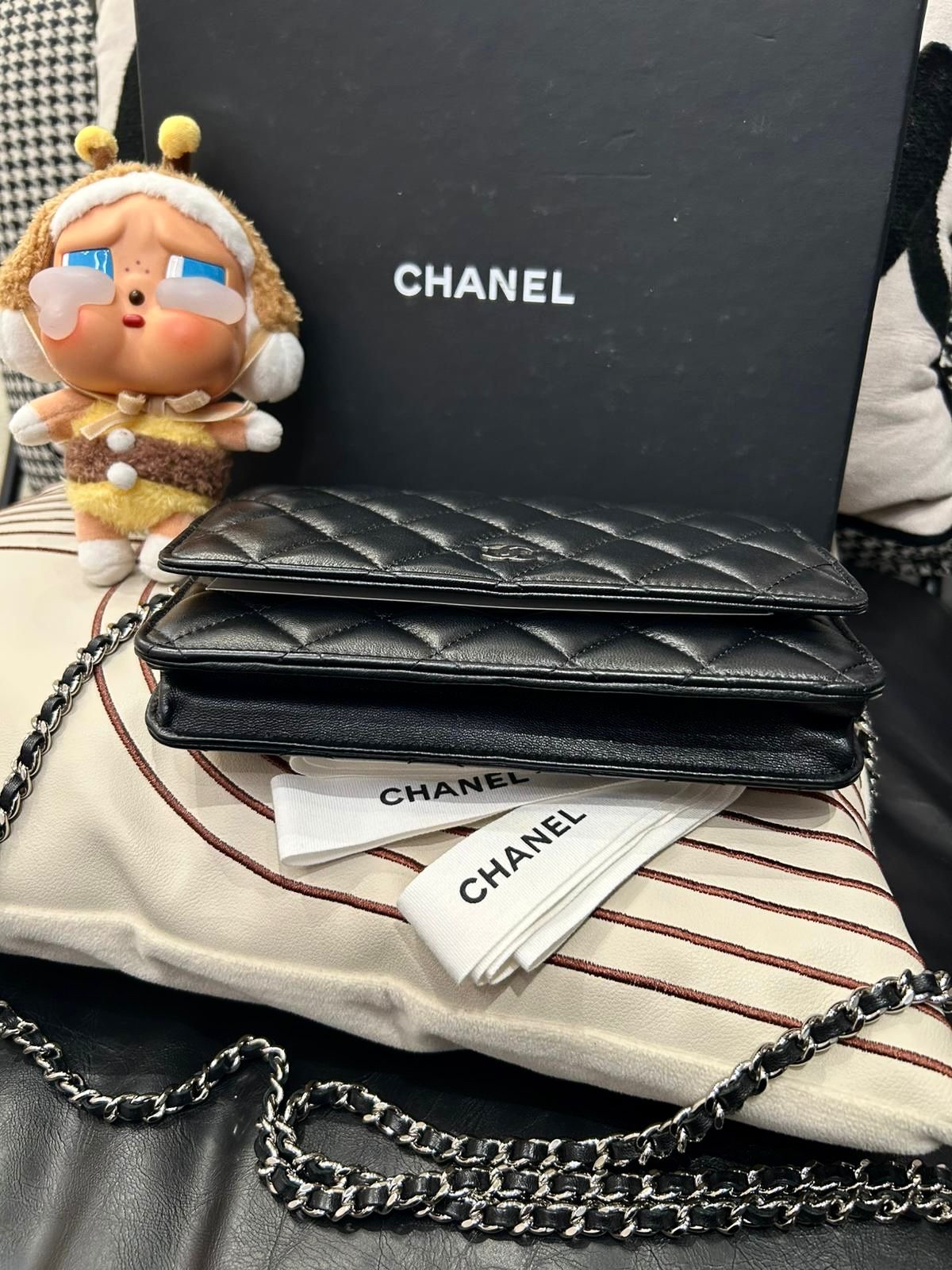 Chanel Wallet On Chain 黑色羊皮銀扣 100%Authentic, 95%New ✅Card✅Dust bag✅Box
