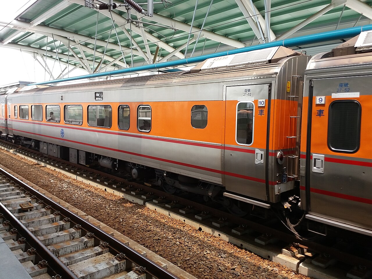 台鉄PP自強號列車 聲鐵雙車頭加四節車廂 N規