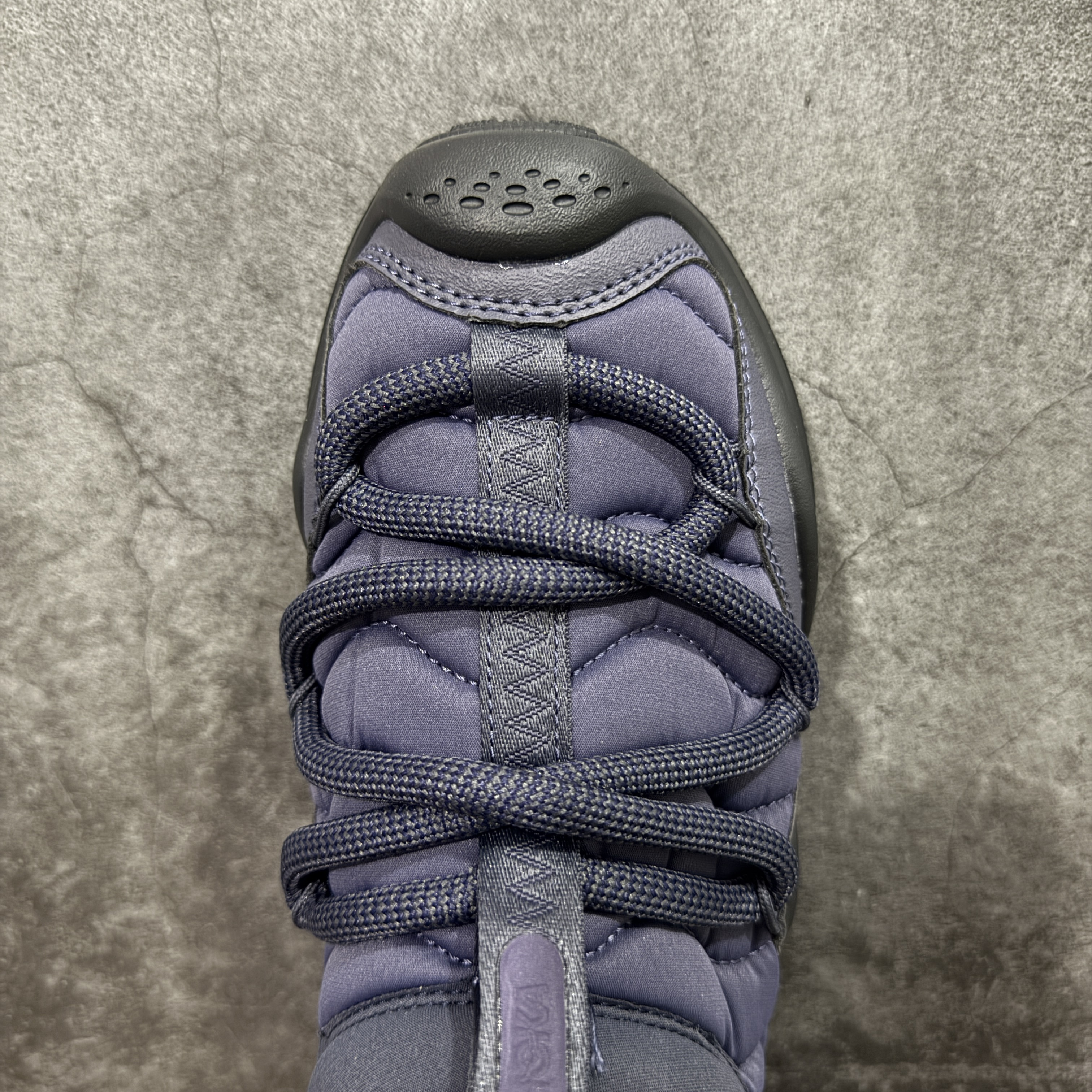 Hoka One One Ora Primo 