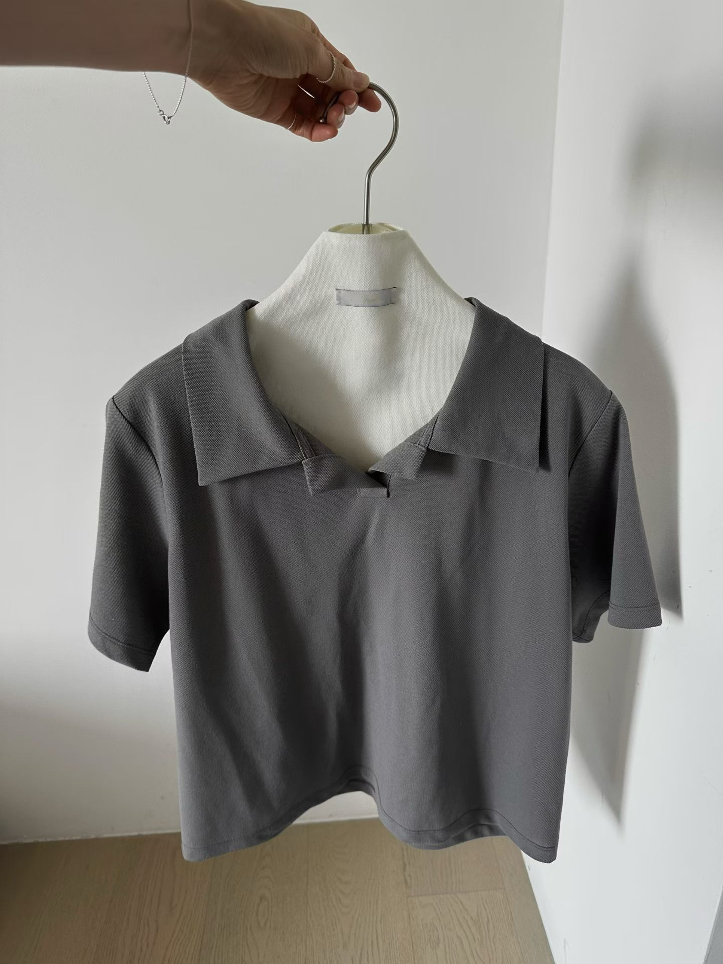 Good quality v-neck polo shirt #top130