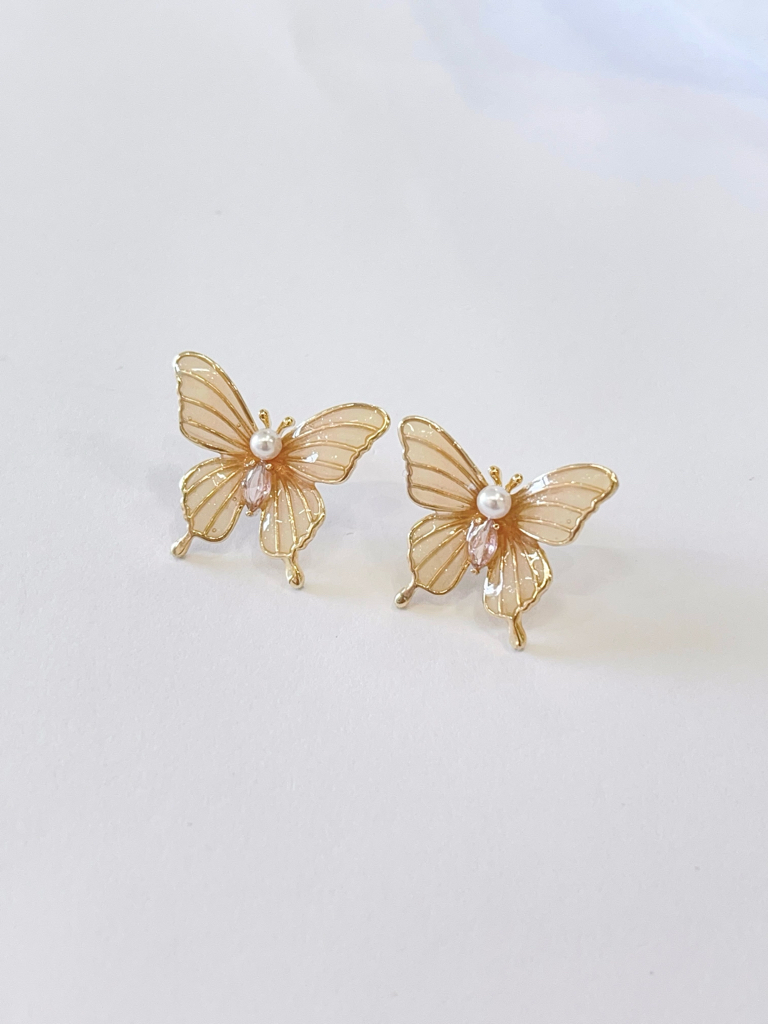 绮彩薄翼系蝴蝶耳环