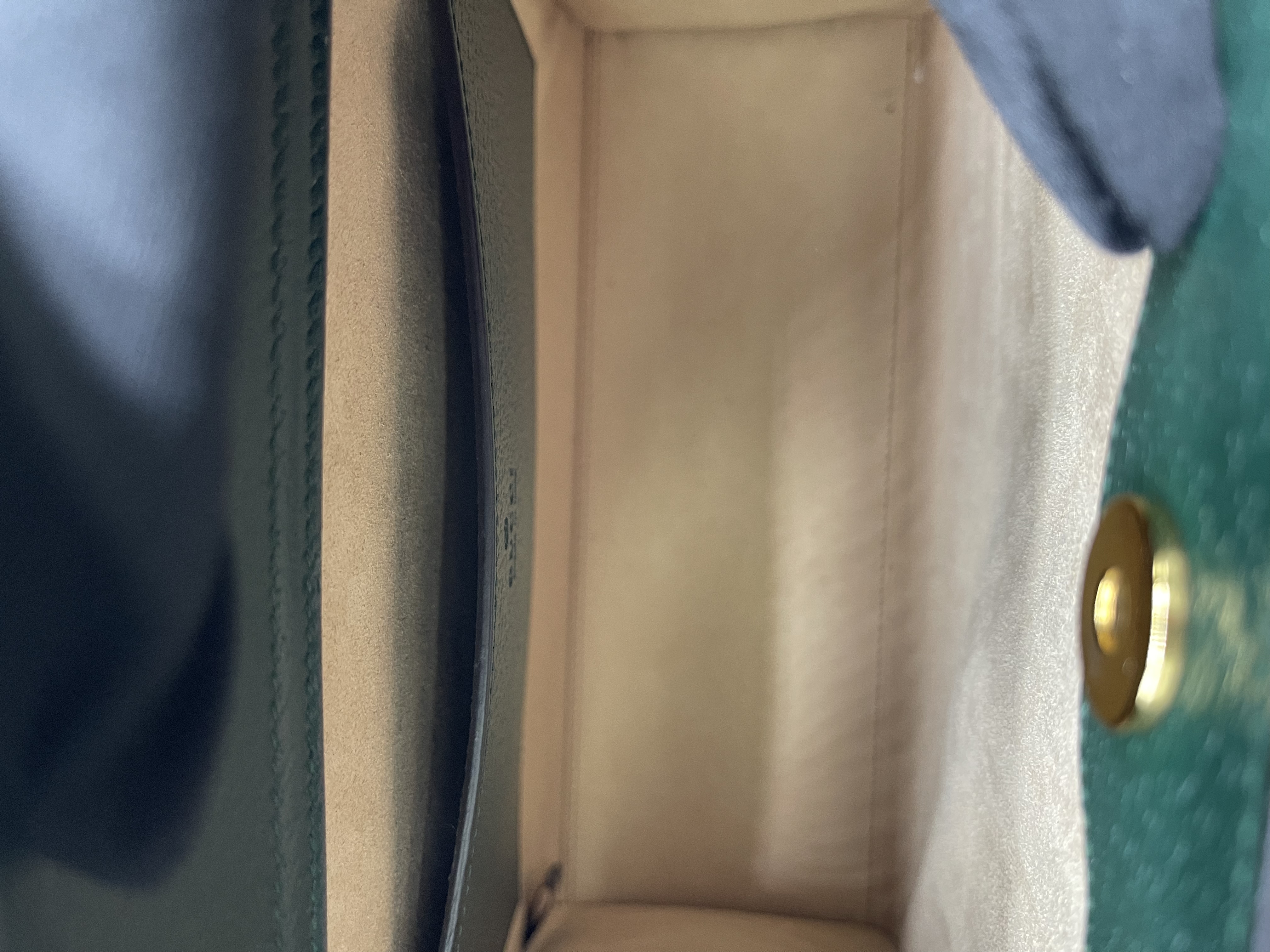 Pre-owned Gucci Diana / Product Code: 26040307