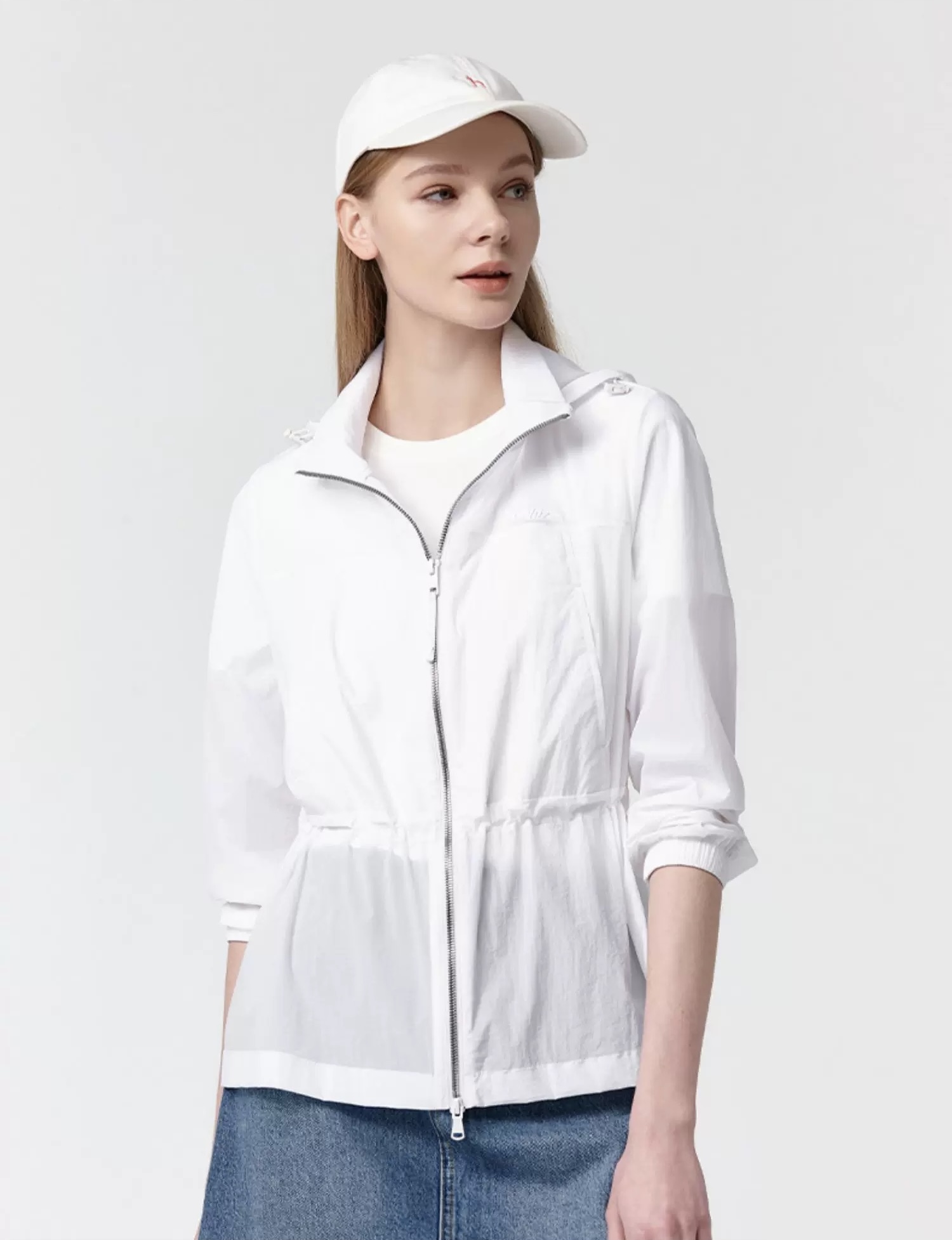 $230件。💙🤍💚【H azzys 哈吉斯連帽風褸外套】春季新款✨戶外必備款✨