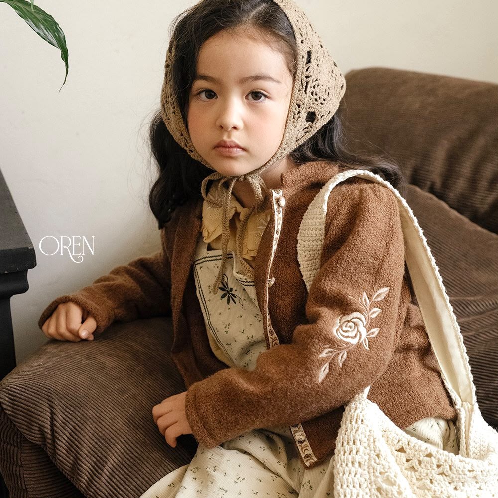 CH6181 Outer