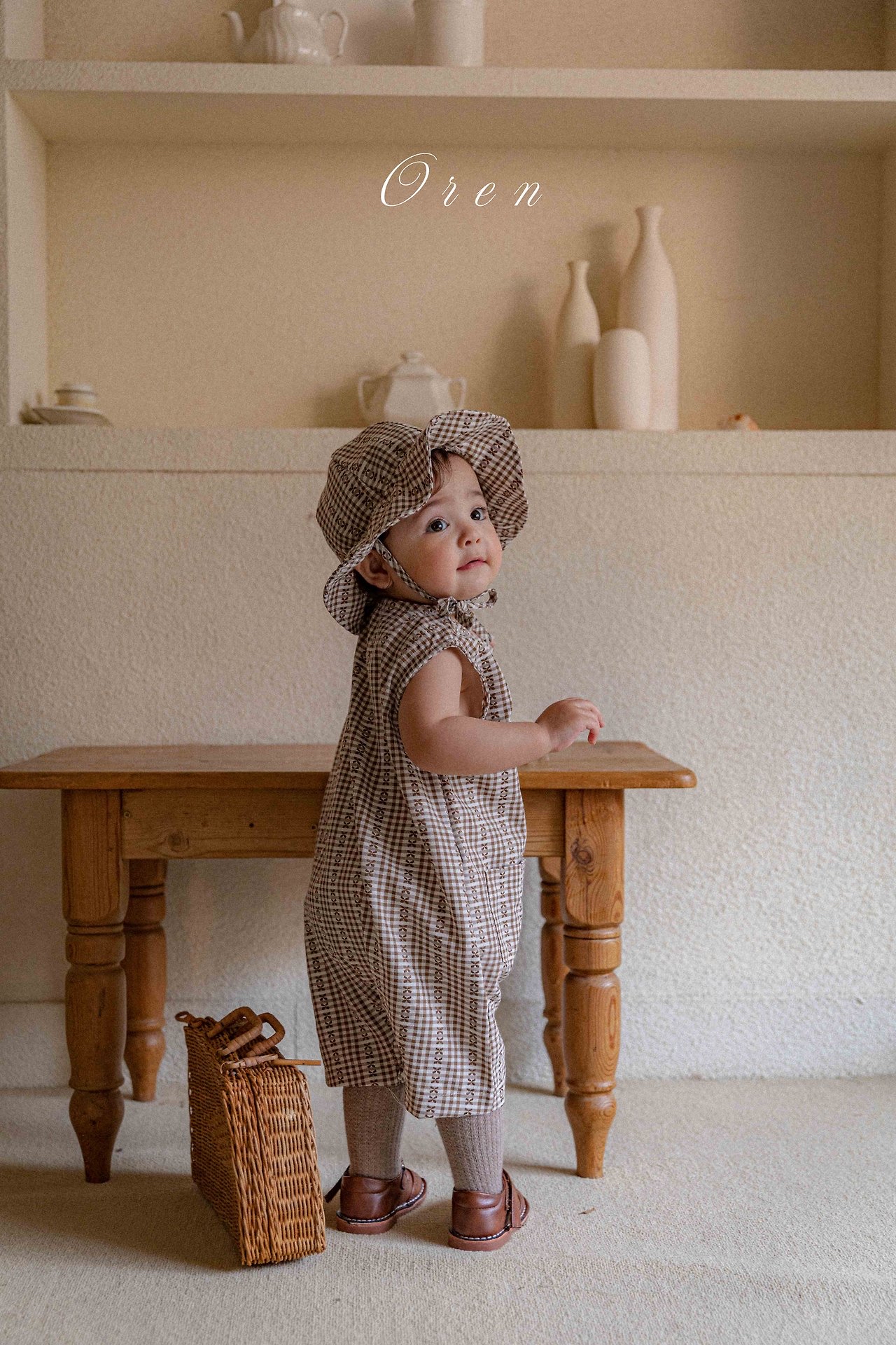 ☀️預訂 韓國直送☀️🇰🇷Oren Camille 棕色提花背心連身服/漁夫帽